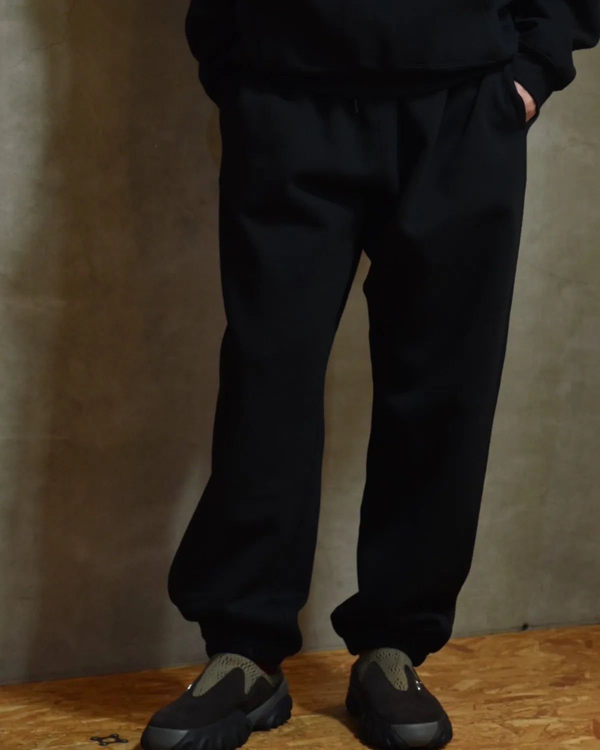 N.HOOLYWOOD TEST PRODUCT EXCHANGE SERVICE  / SWEAT PANTS (9252-CP80)