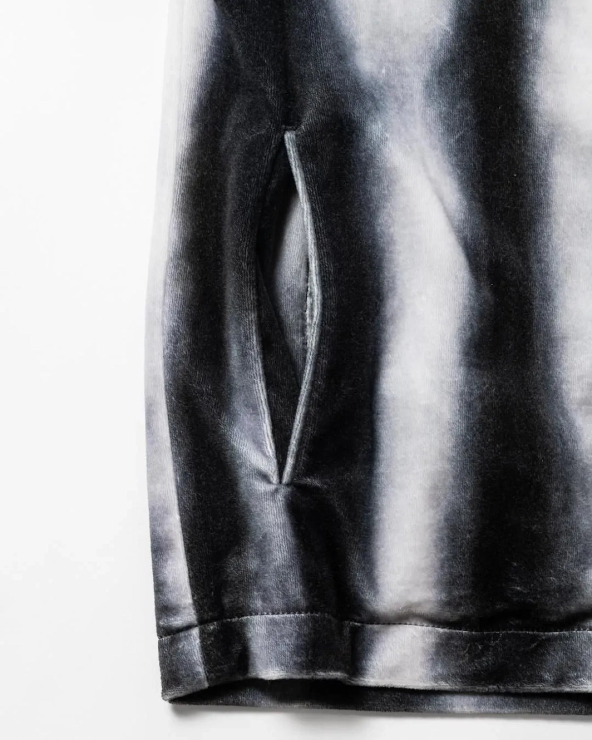 TIGHTBOOTH / VELOUR HANTEN (FW26-JK02)
