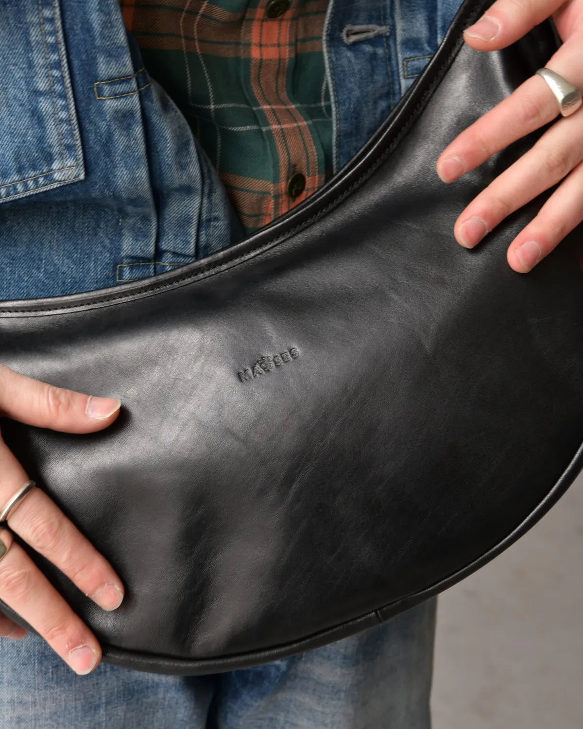 MASSES / LEATHER SHOULDER BAG (1261013010)
