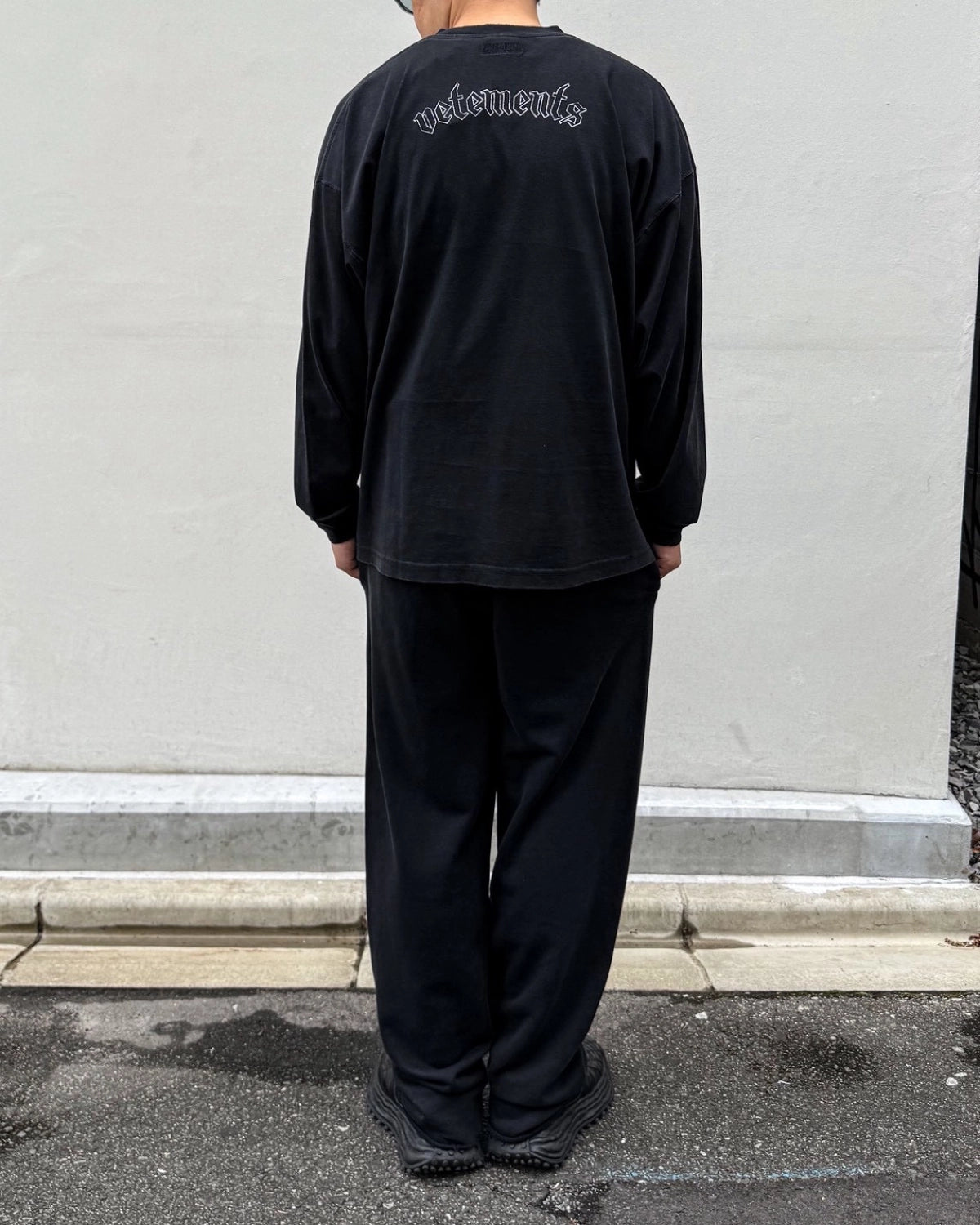 VETEMENTS / VETEMENTSXMOTORHEA FLAG LONFSLEEVE (MH27LS238B)