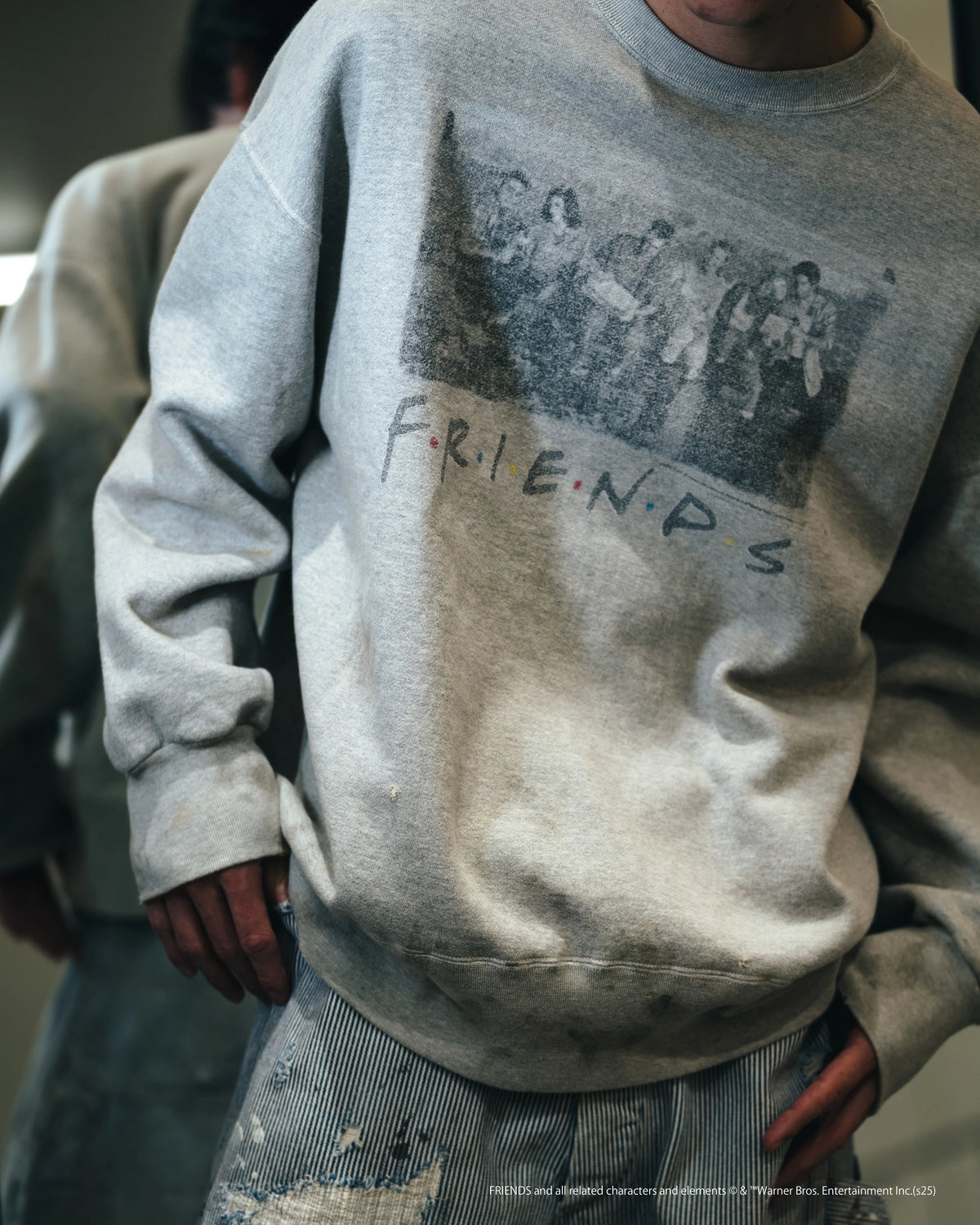 ©︎SAINT Mxxxxxx  × FRIENDS / FRD_CREW NECJ SWEAT (SM-HR8-0000-C58)