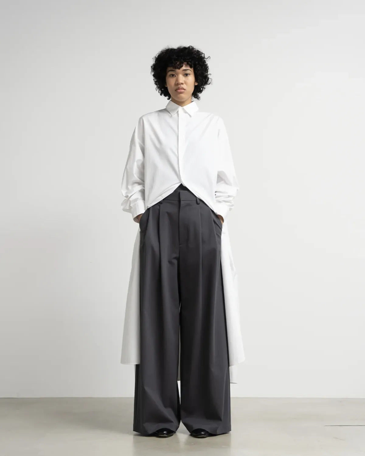 Graphpaper / Compact Ponte Two Tuck Wide Pants (GL253-40044B)