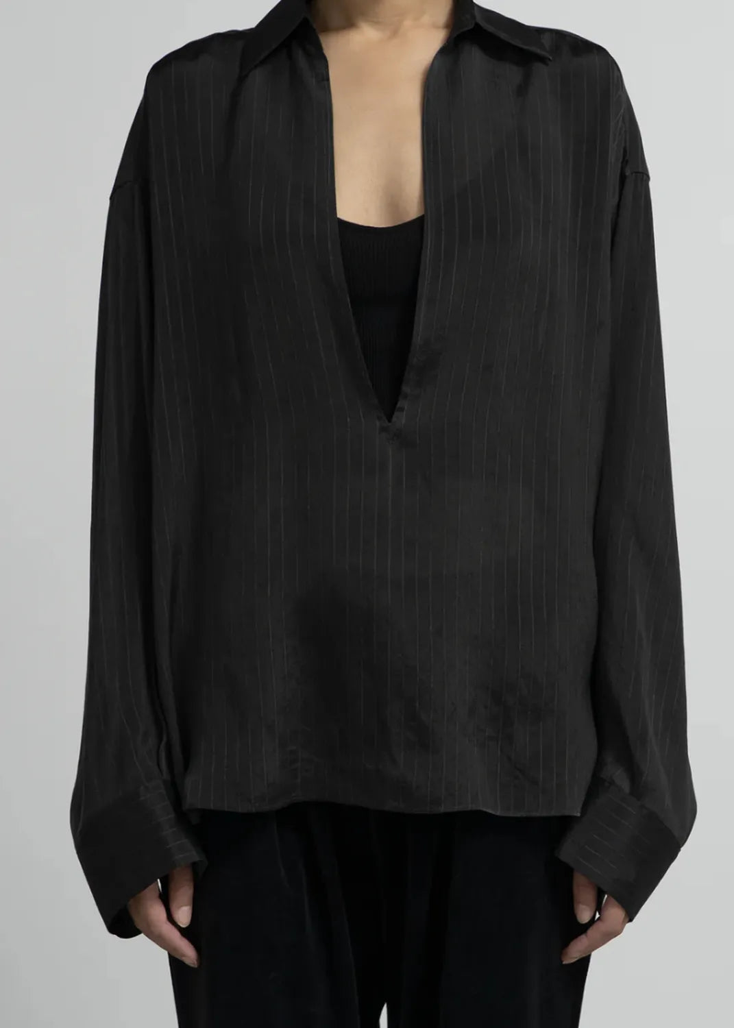 Graphpaper / Cupro Stripe Skipper Blouse (GL253-50415)
