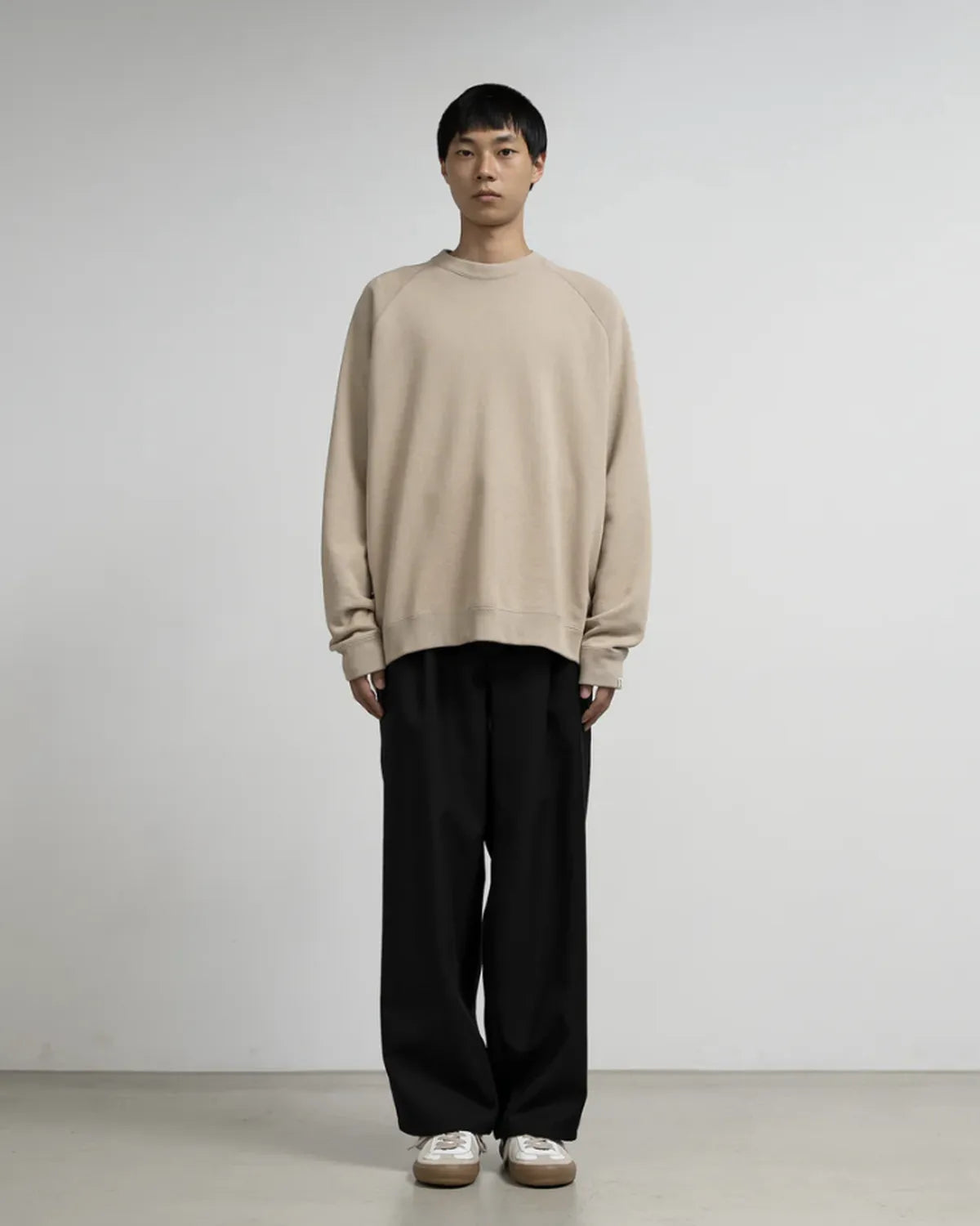Graphpaper / LOOPWHEELER for Graphpaper Raglan Sweat (GU253-70701C)
