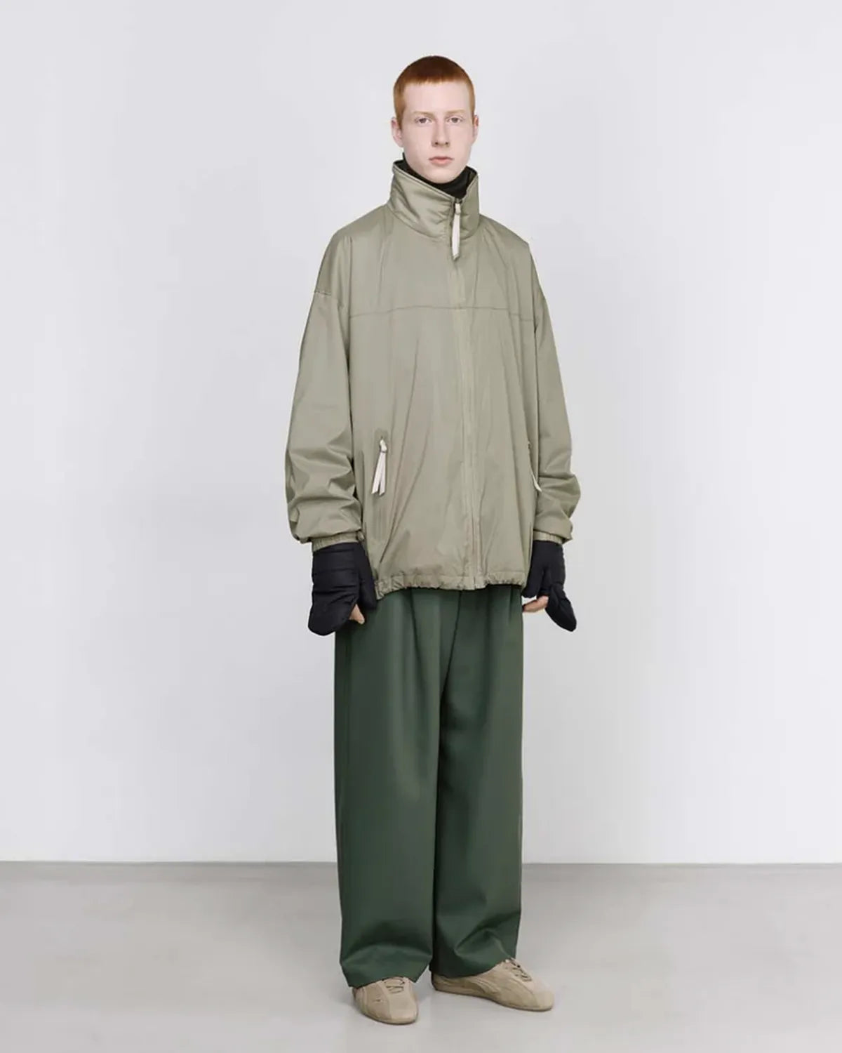 Graphpaper / Techno Wool Nylon Wide Tapered Trousers (GM253-40316)