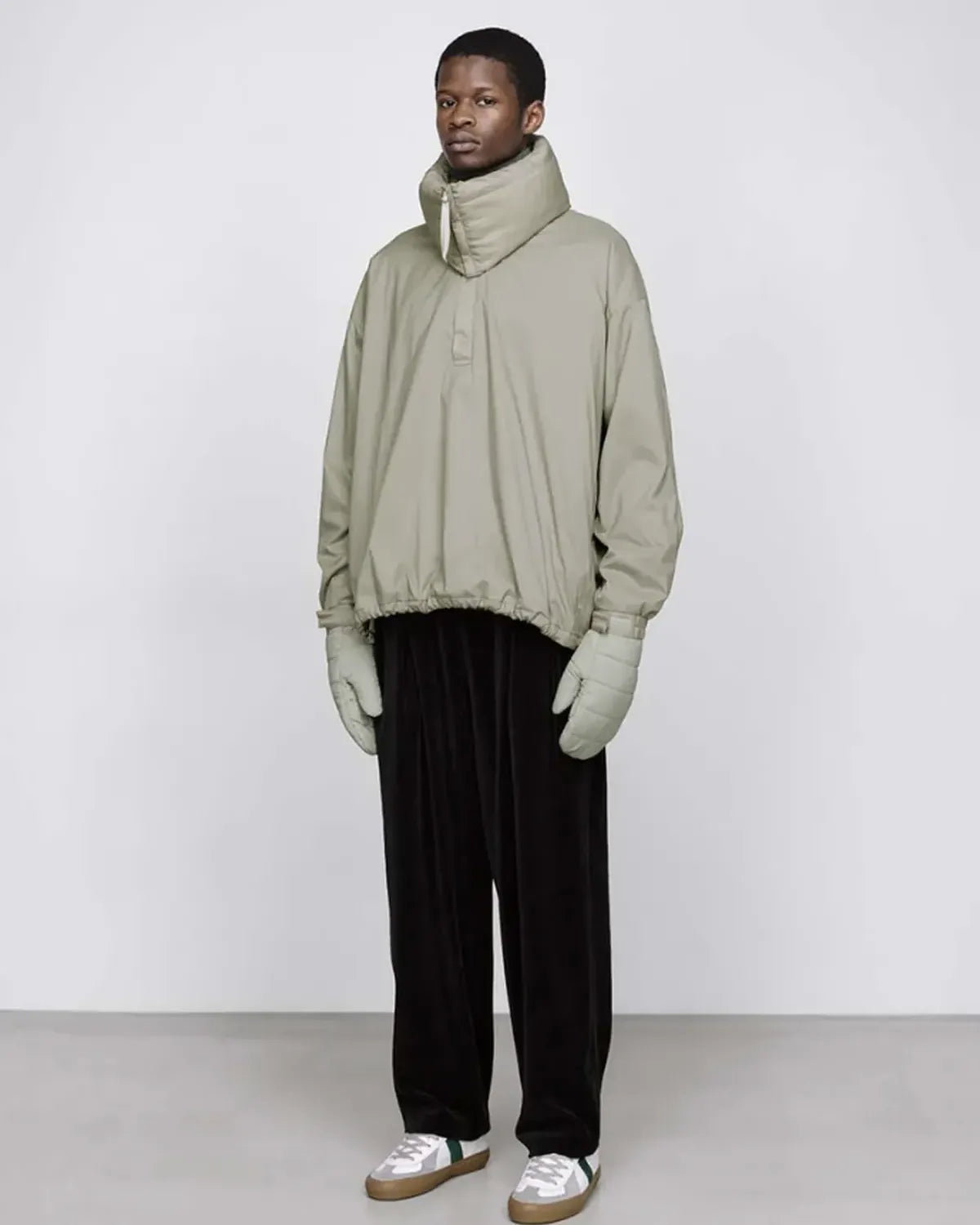 Graphpaper / PERTEX QUANTUM AIR Light Thermo Pullover (GM253-30436)
