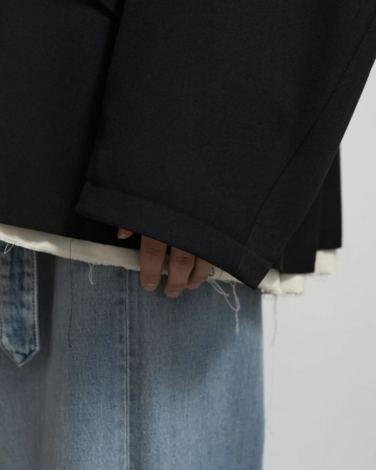 Graphpaper × CAMIEL FORTGEN / C.F × GP Wool Gabardine Coat (GM254-10105)