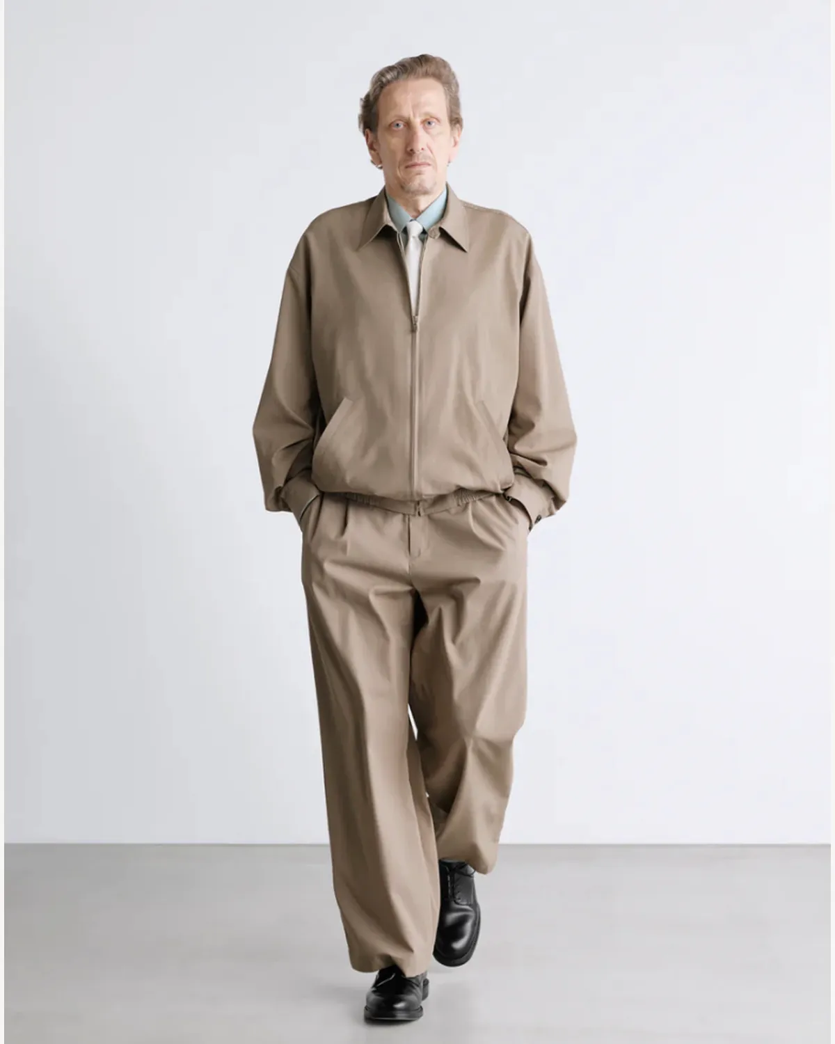 Graphpaper / Brushed Cotton Gabardine Wide Straight Pants (GM261-40395)