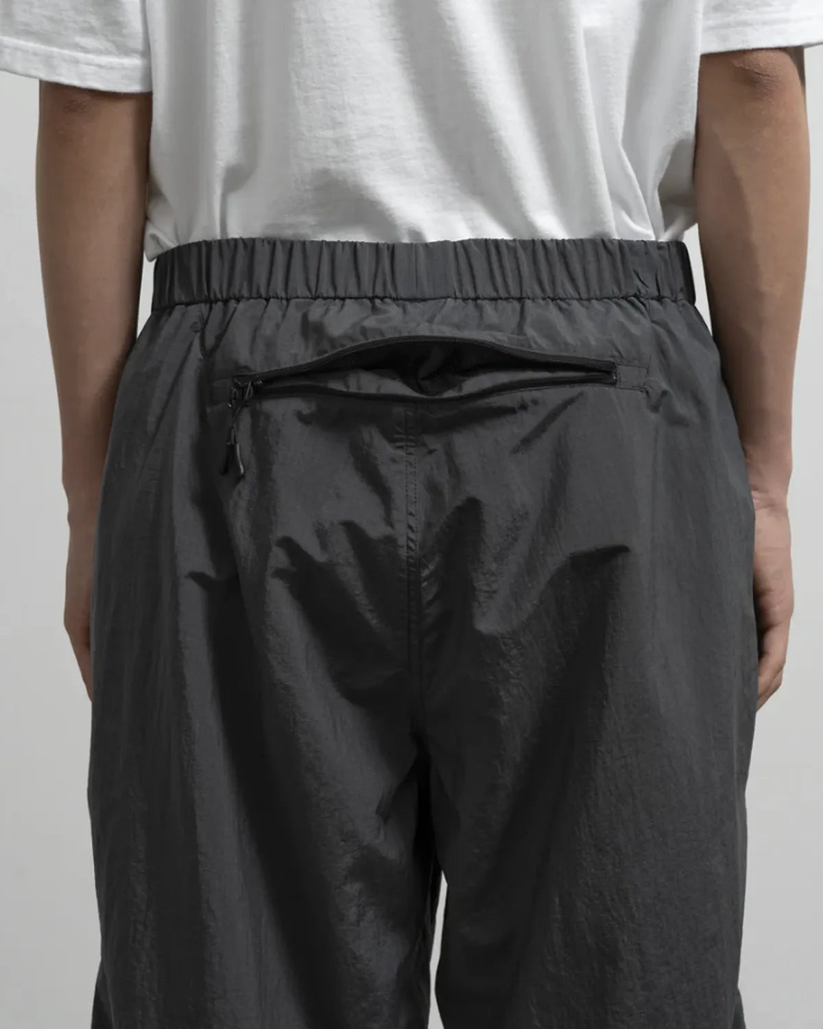 Graphpaper × NORMAL EXPERT / NORMAL EXPERT for Graphpaper 65 PANTS + (NEXM261-40002)