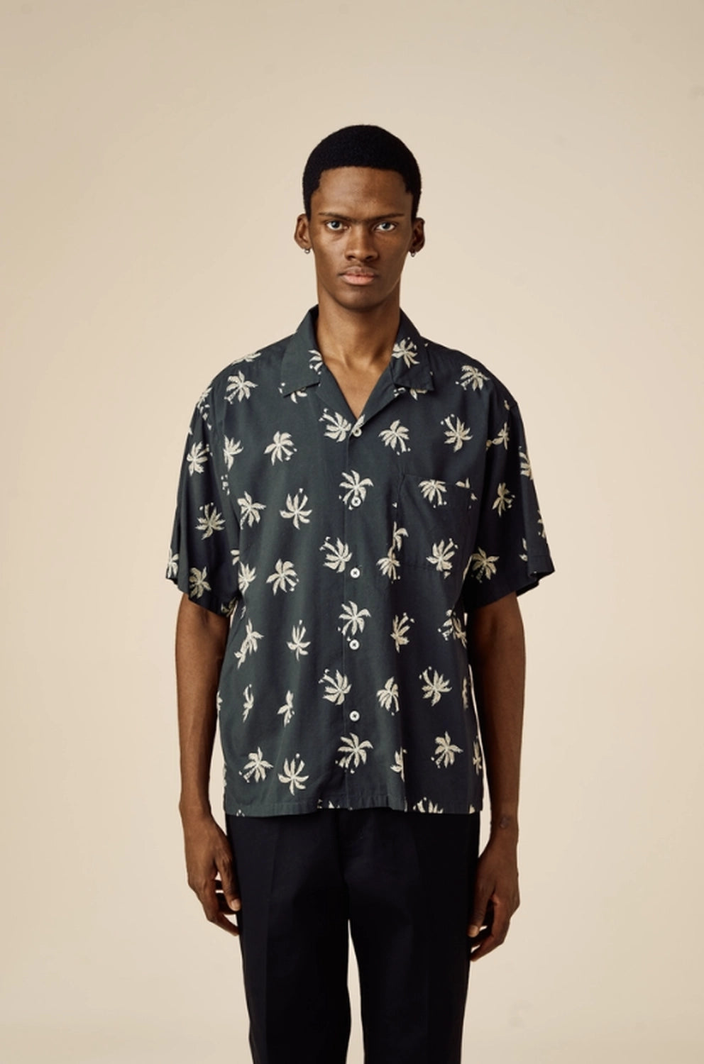 BEDWIN & THE HEARTBREAKERS / S/S PLAN TREE ALOHA SHIRT "ROGERS" (26SB1758)