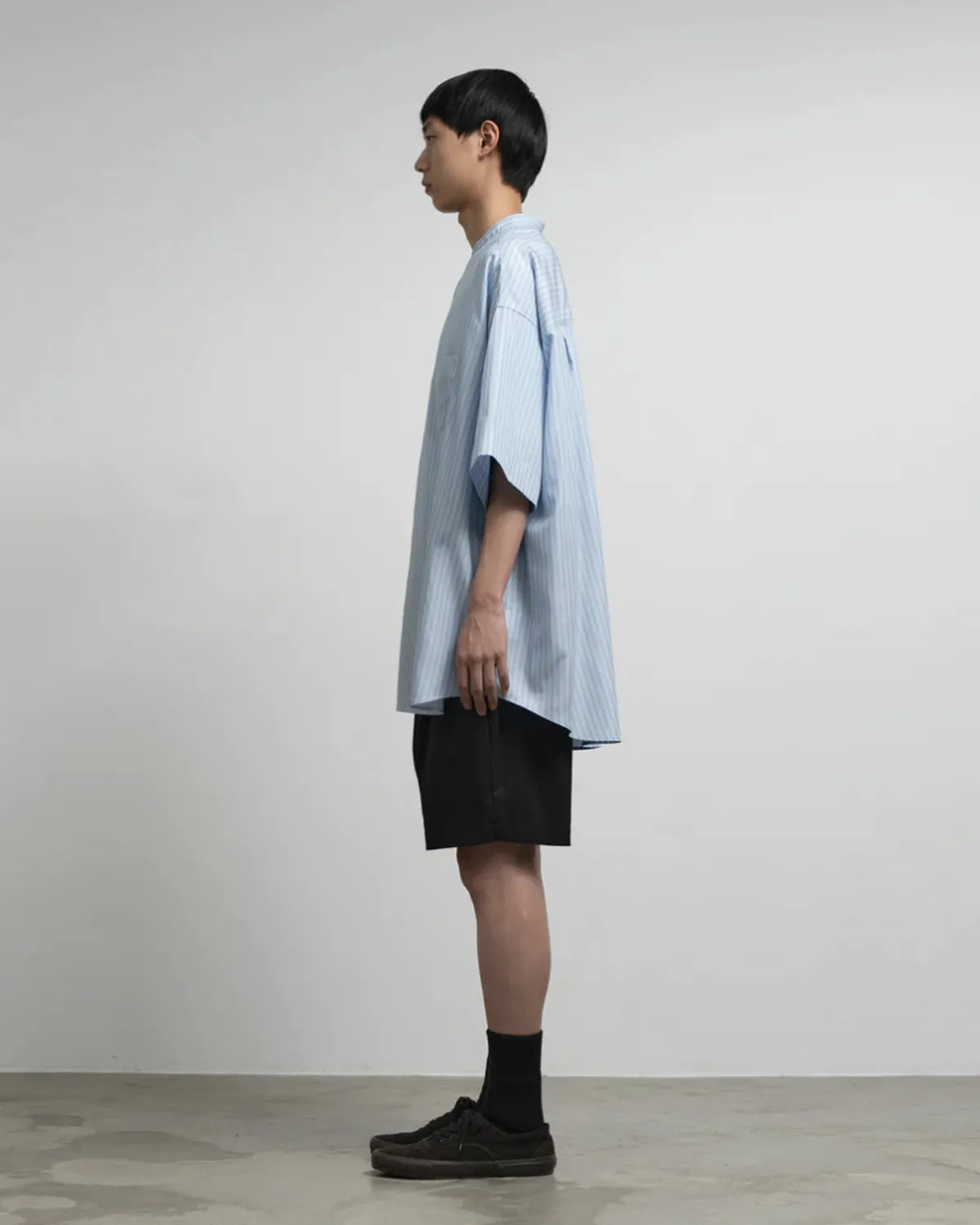 Graphpaper / SIDOGRAS S/S Oversized Band Collar Shirt (GM262-50030)