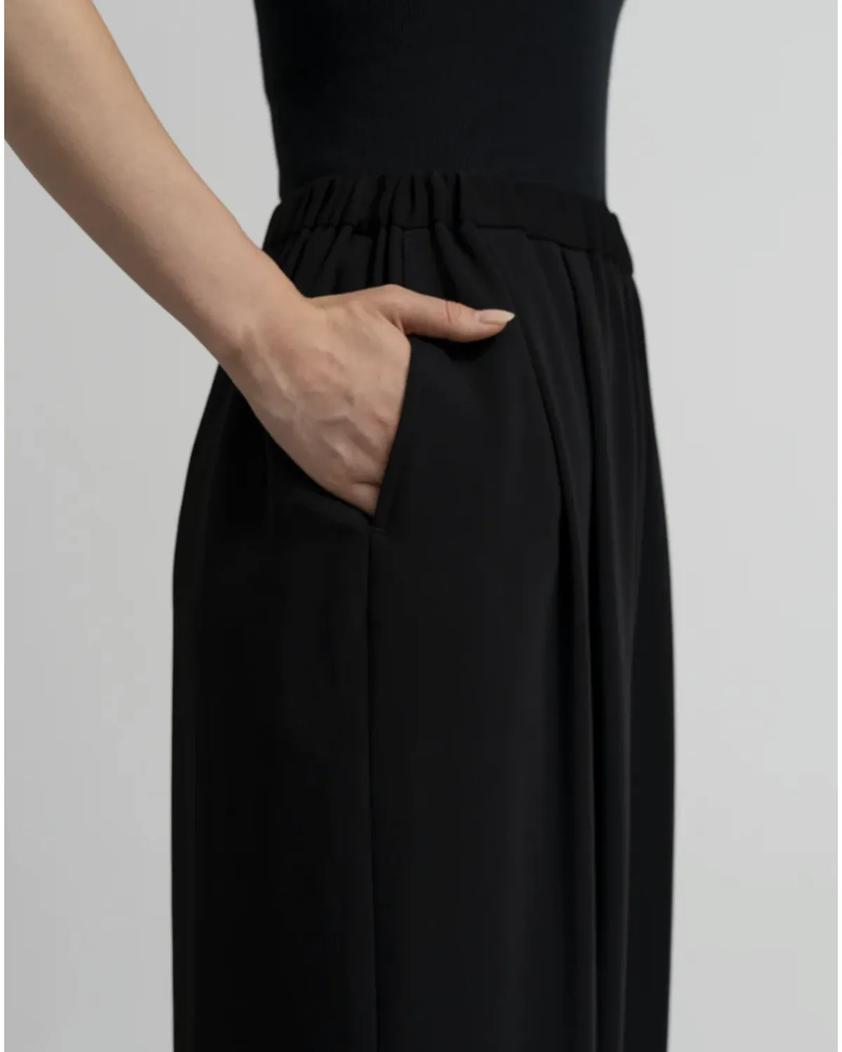 Graphpaper / Satin Easy Wide Pants (GL263-40091B)