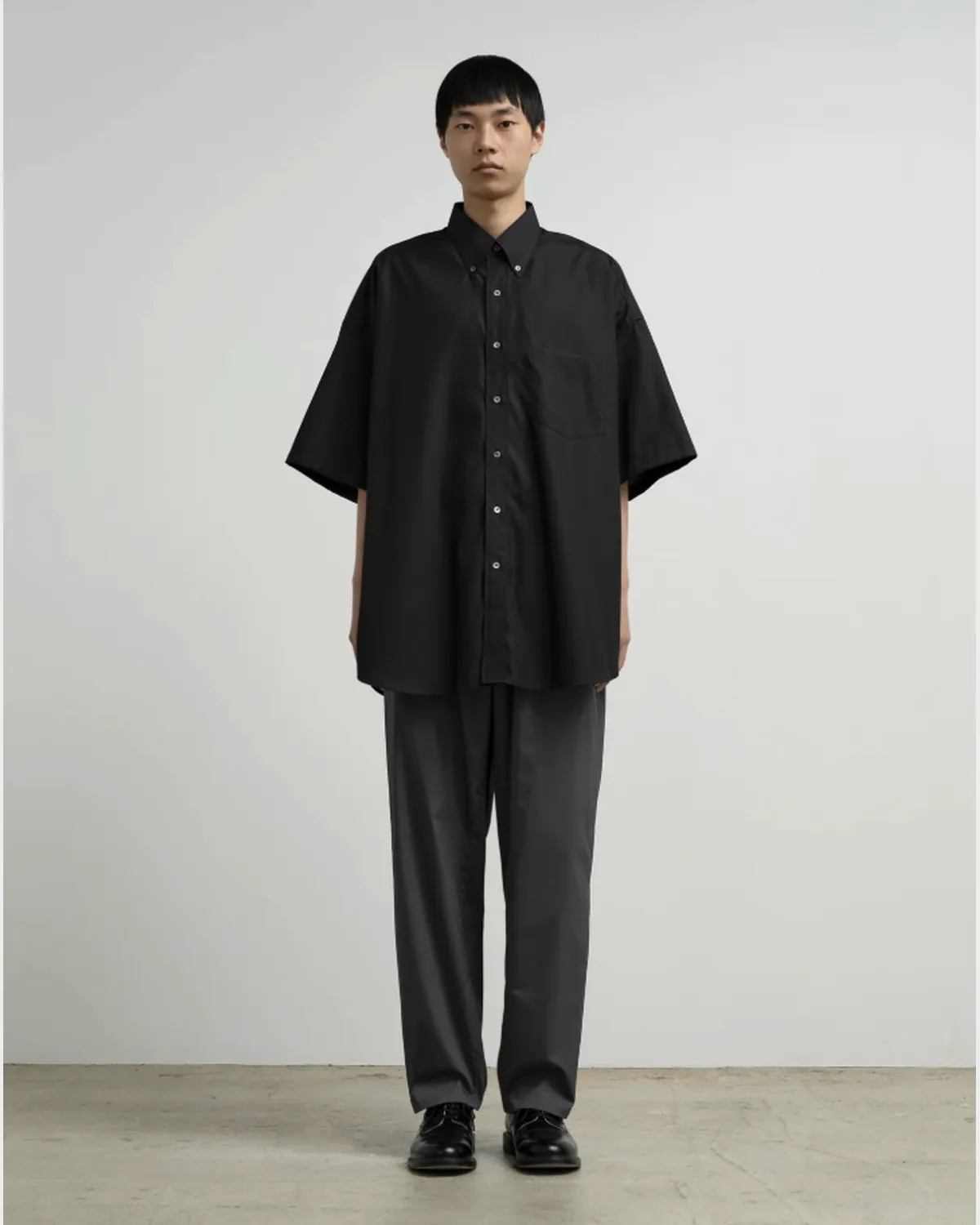 Graphpaper / Easy Care Poplin S/S Oversized B.D Shirt (GM263-50621)