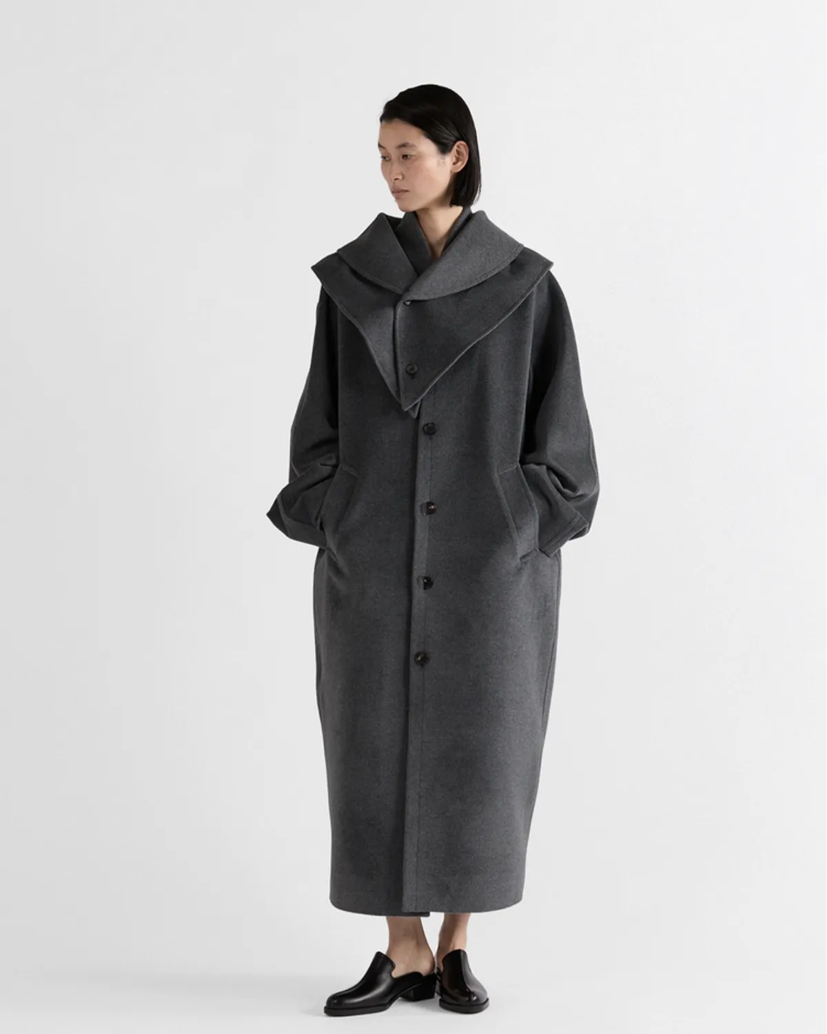 IHNN / Layered Collar Angora Coat (ID26A-CT02)