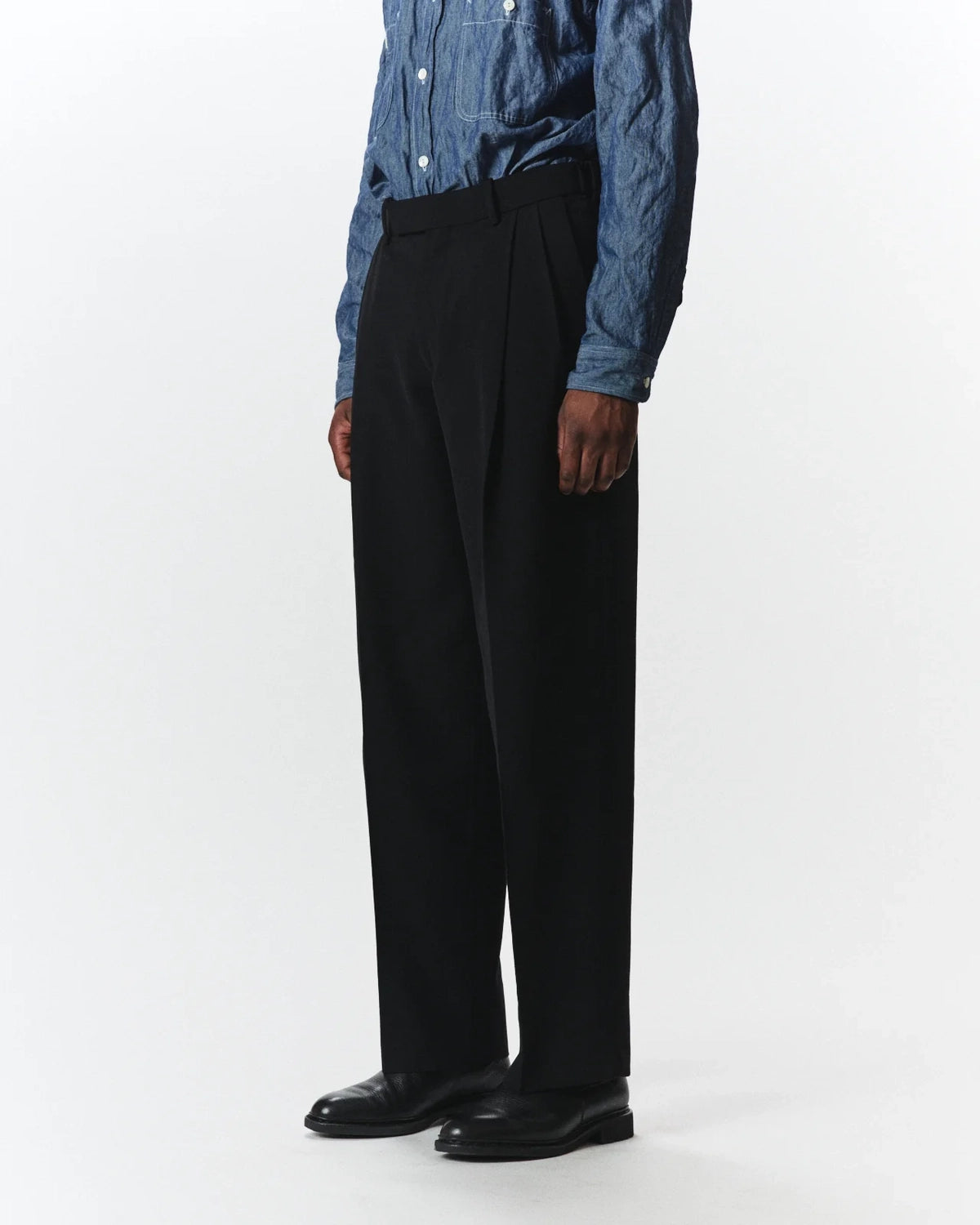 MARKAWARE / Organic Wool Survival Cloth® Double Pleated Semi Easy Trousers (A26C07PT02C)