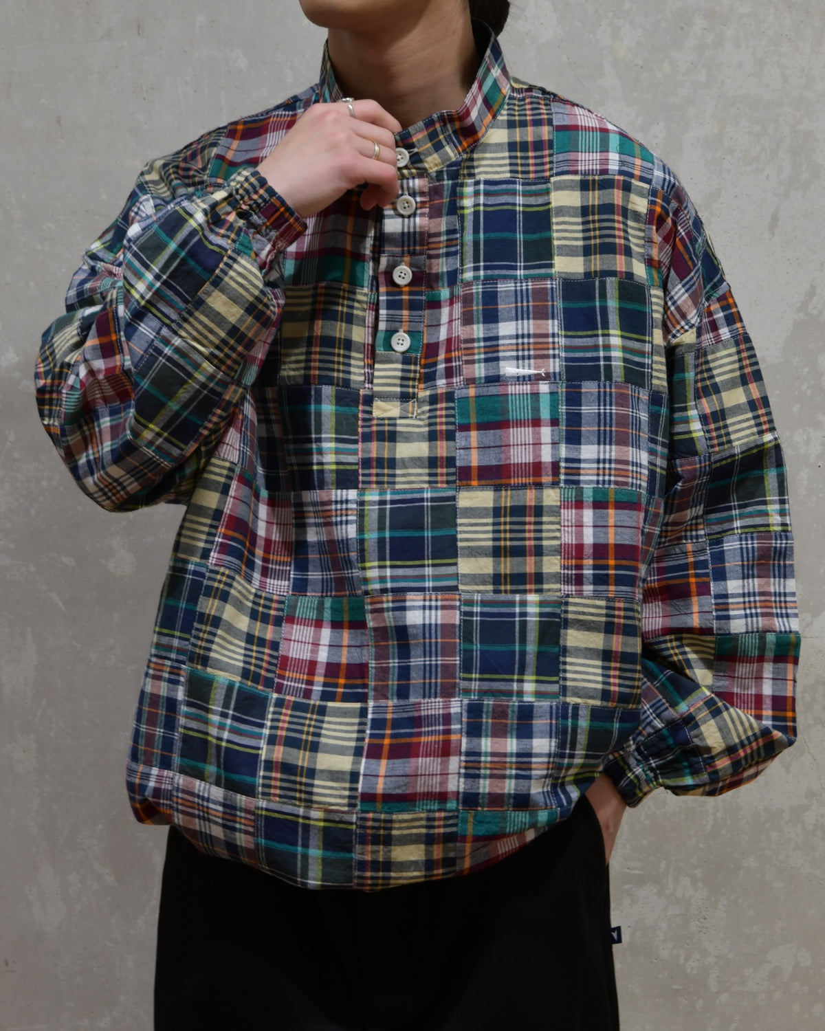DESCENDANT / TETTY PULLOVER PATCHWORK LS SHIRT (261TQDS-SHM04)