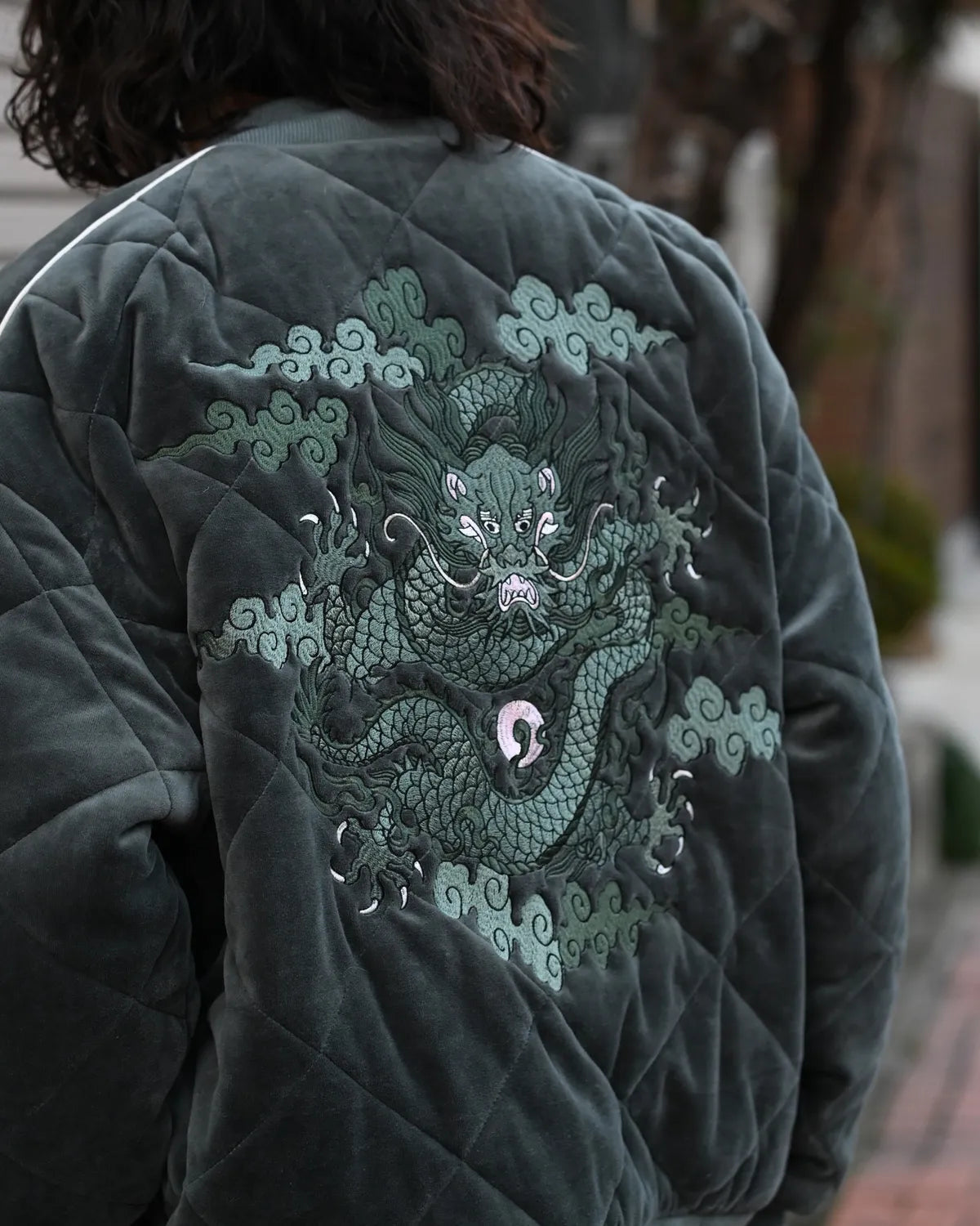 DELUXE / DELUXE × TIGHTBOOTH VELOUR SOUVENIR JKT (26SD5344)