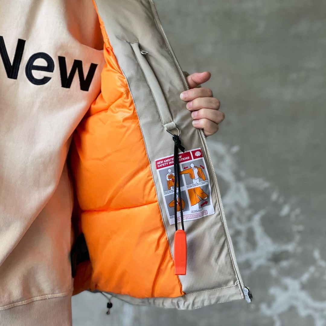 New Amsterdam / Safety jacket
