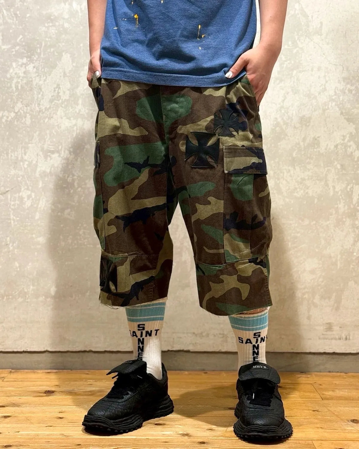 mindseeker / Vintage Remake Iron Cross Patch Camo Cargo Shorts (MSV-25-148)