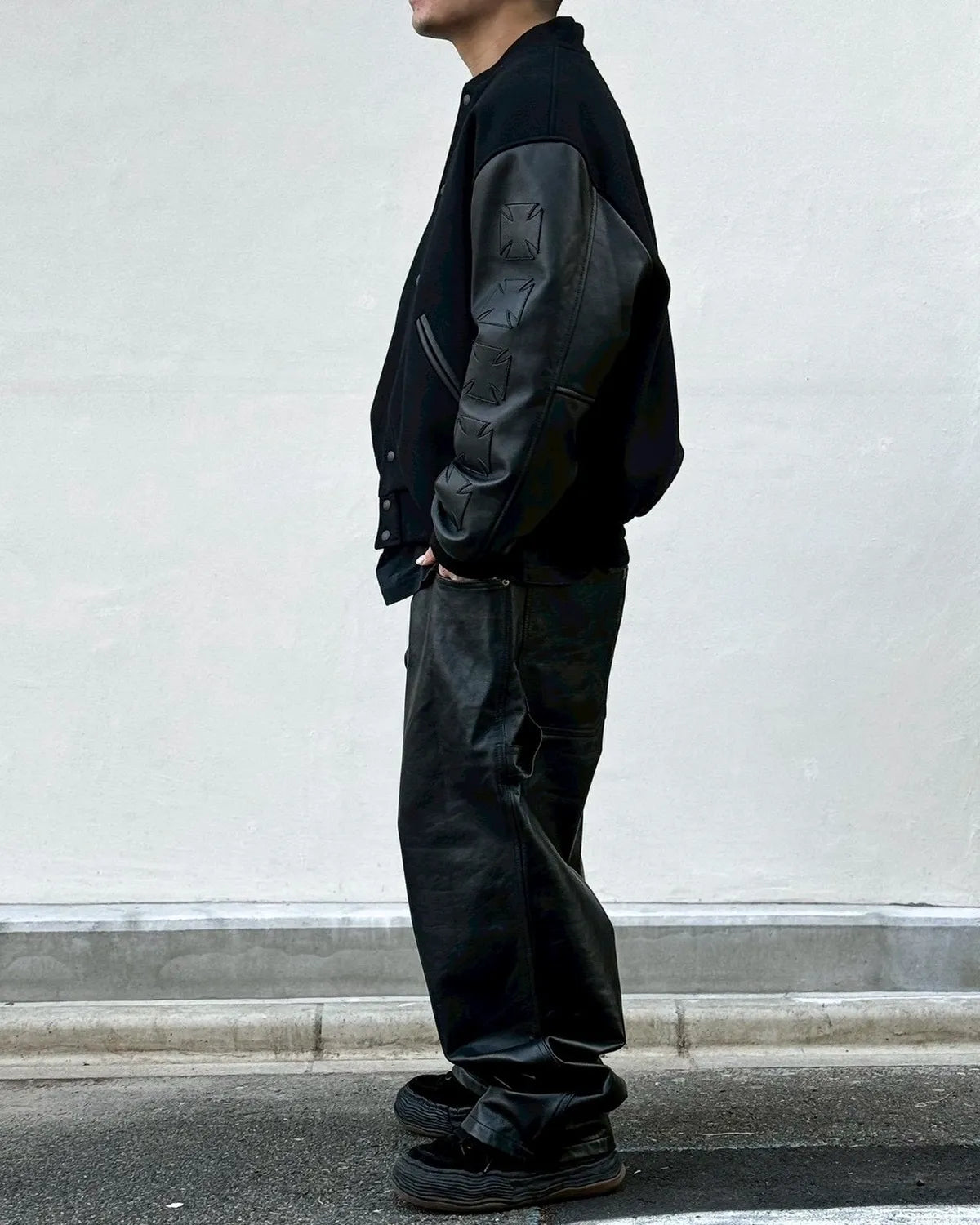 VETEMENTS / LEATHER HIP-HOP PANTS (ME76LP018B)