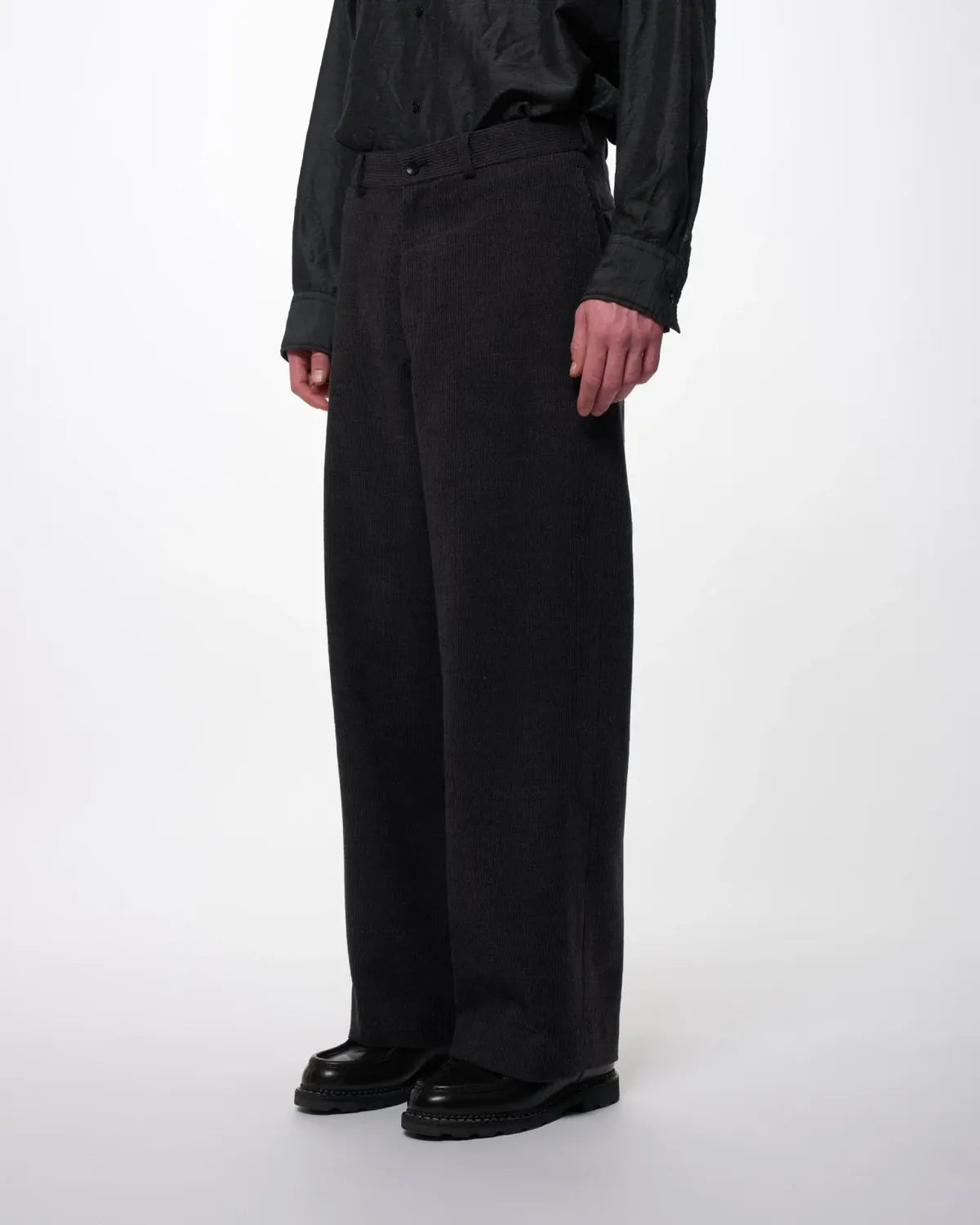 marka / SUPER 120s WOOL CORDUROY / USMC SLACKS (M26C18PT01C)