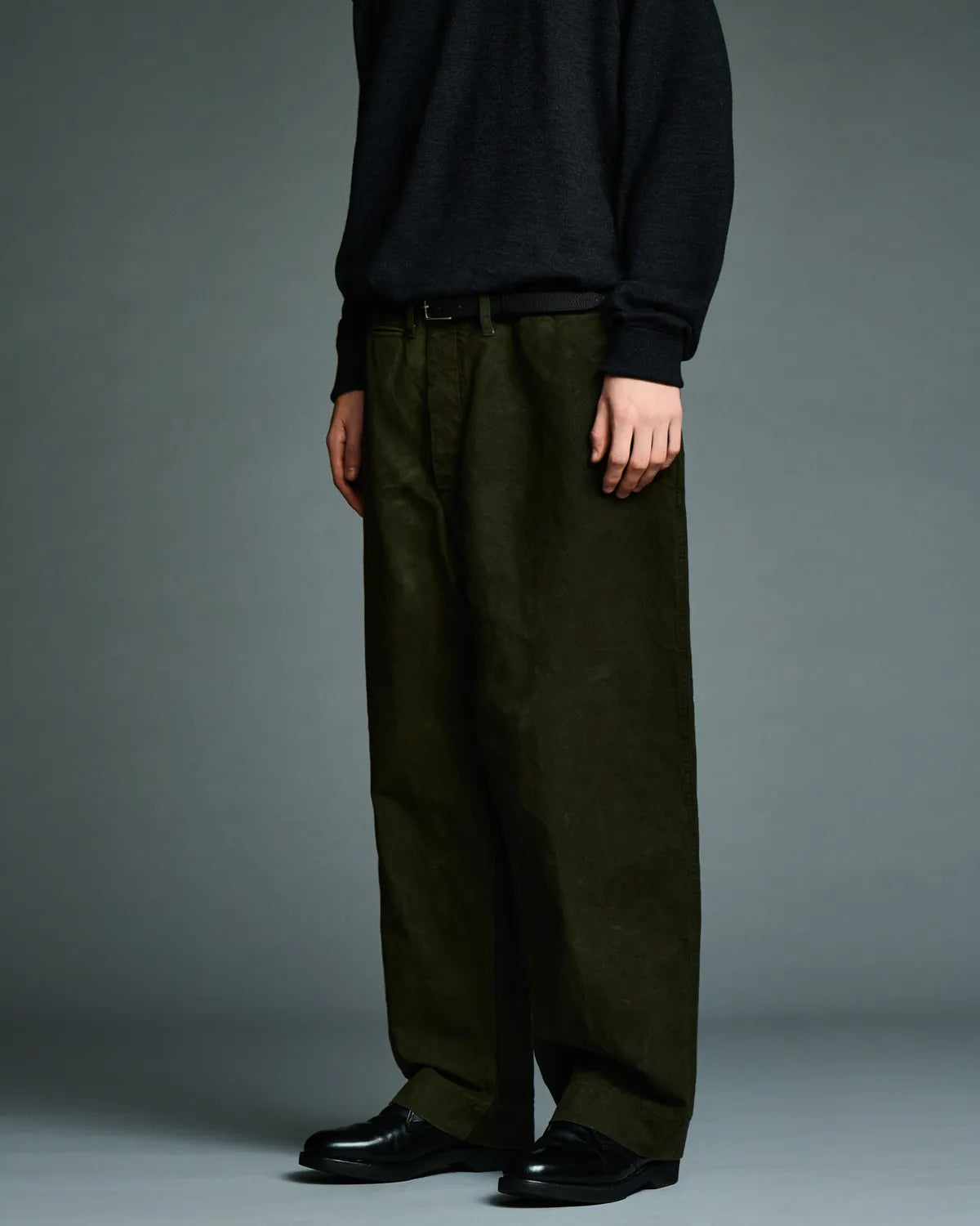 A.PRESSE / Vintage Cotton Silk Oiled Tent Cloth Trousers (26AAP-04-12)