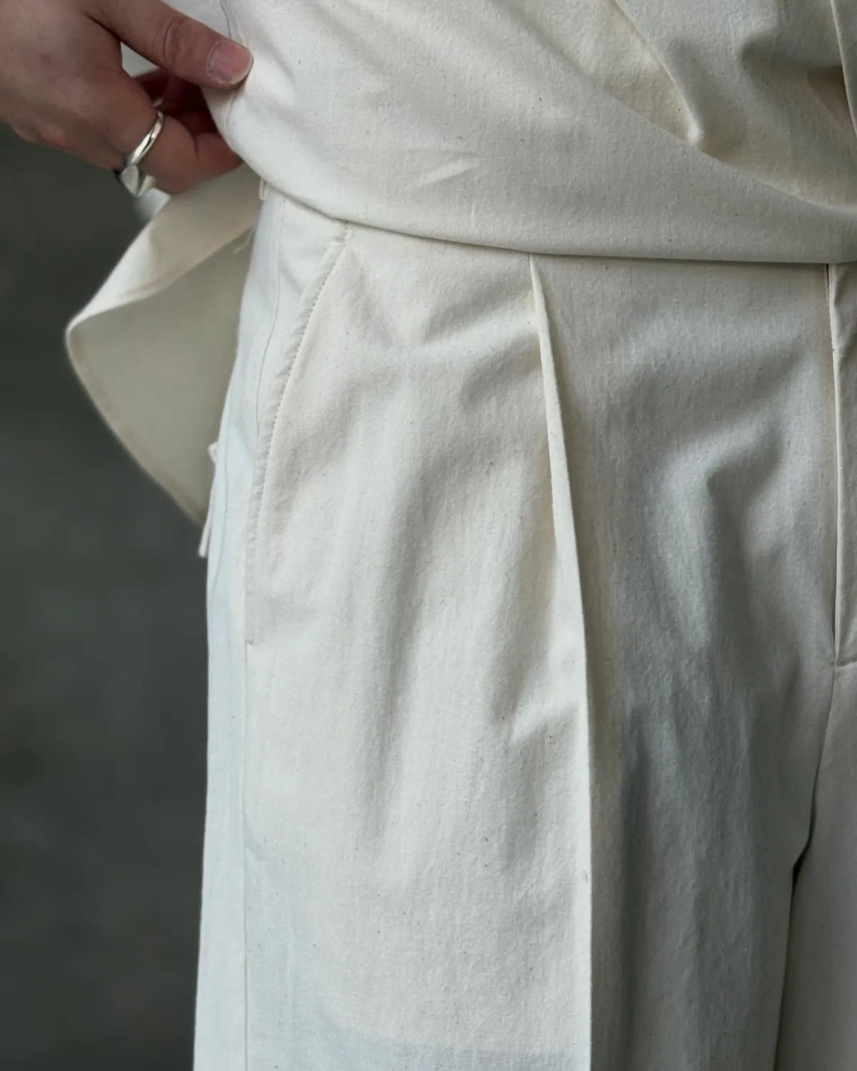 POLYPLOID / TUCK WIDE SHORTS A (A-3-008-000)