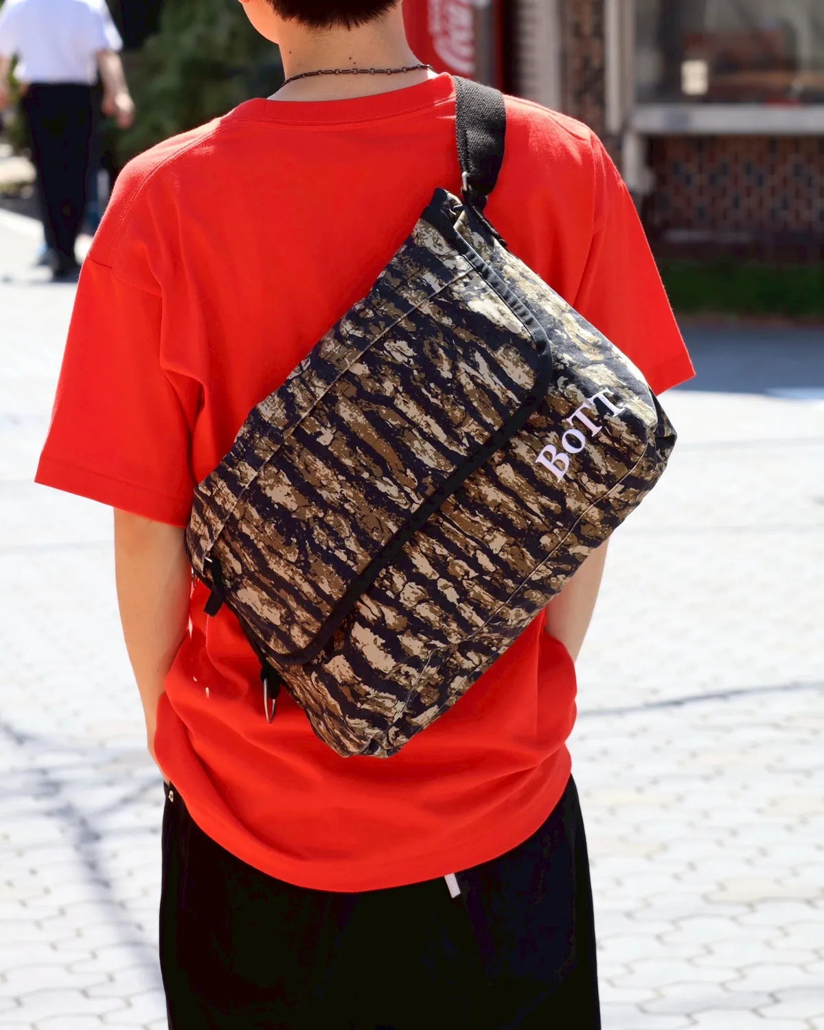 BoTT / Washed Shoulder Bag