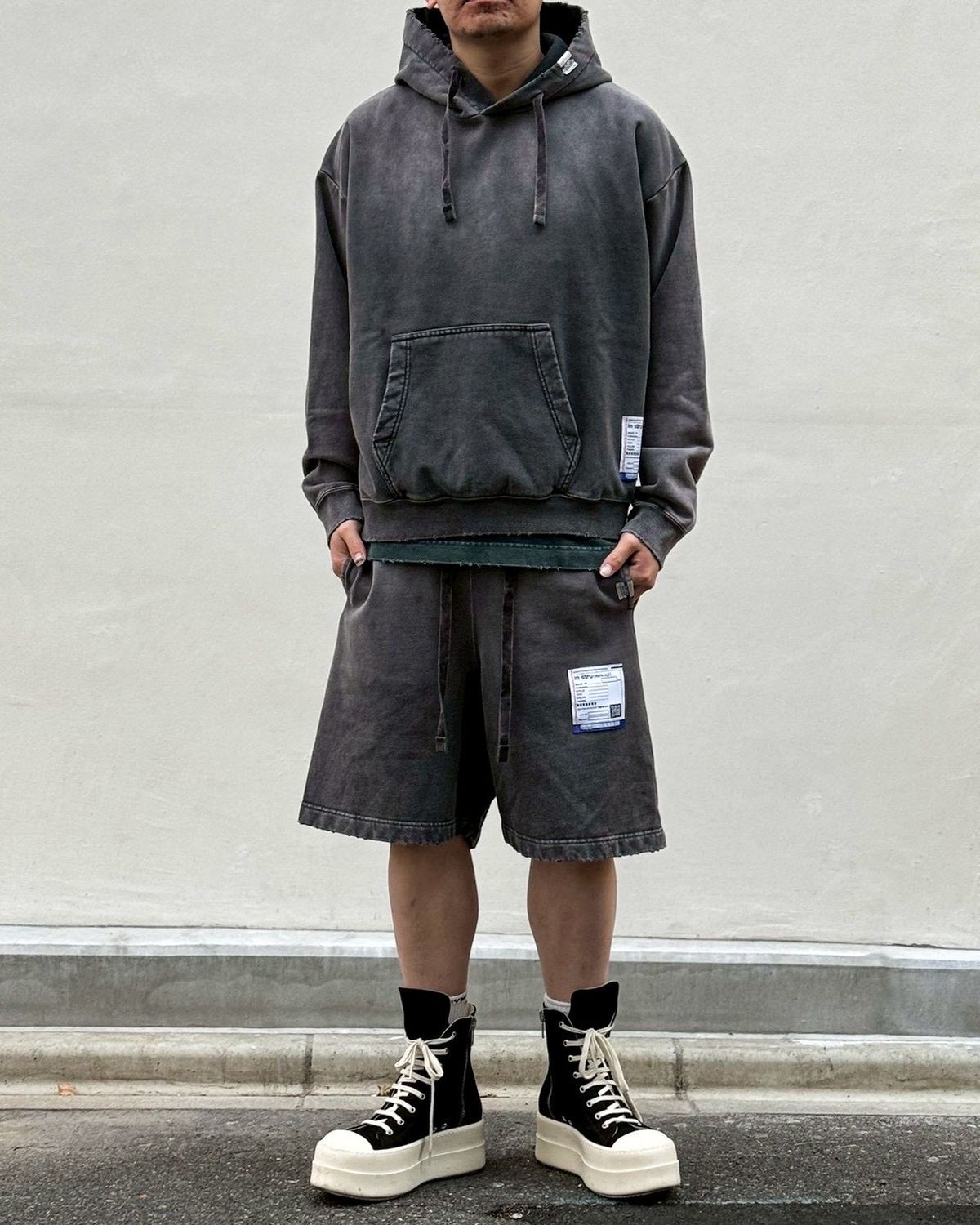 Maison MIHARA YASUHIRO in・stru(men-tal). / Sun Faded Like Distressed Hoodie (I16HD561)