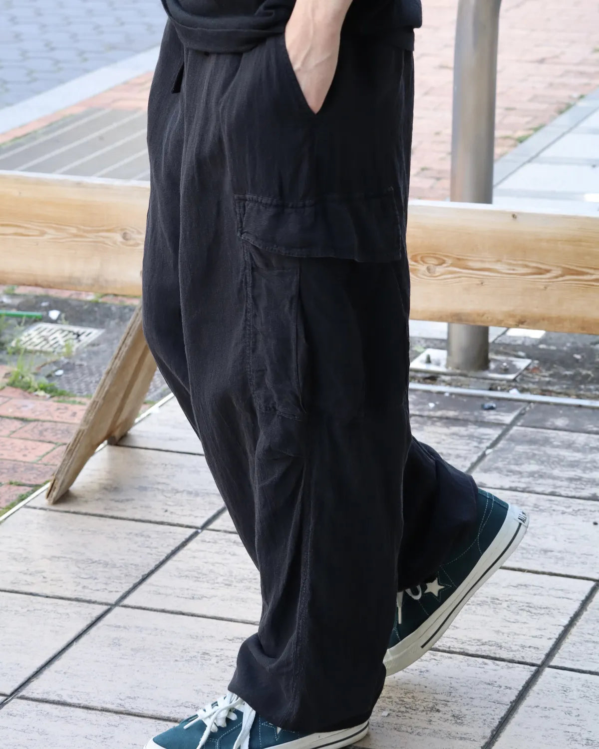 COMOLI / シルクコットン 6Pパンツ (D01-03011)