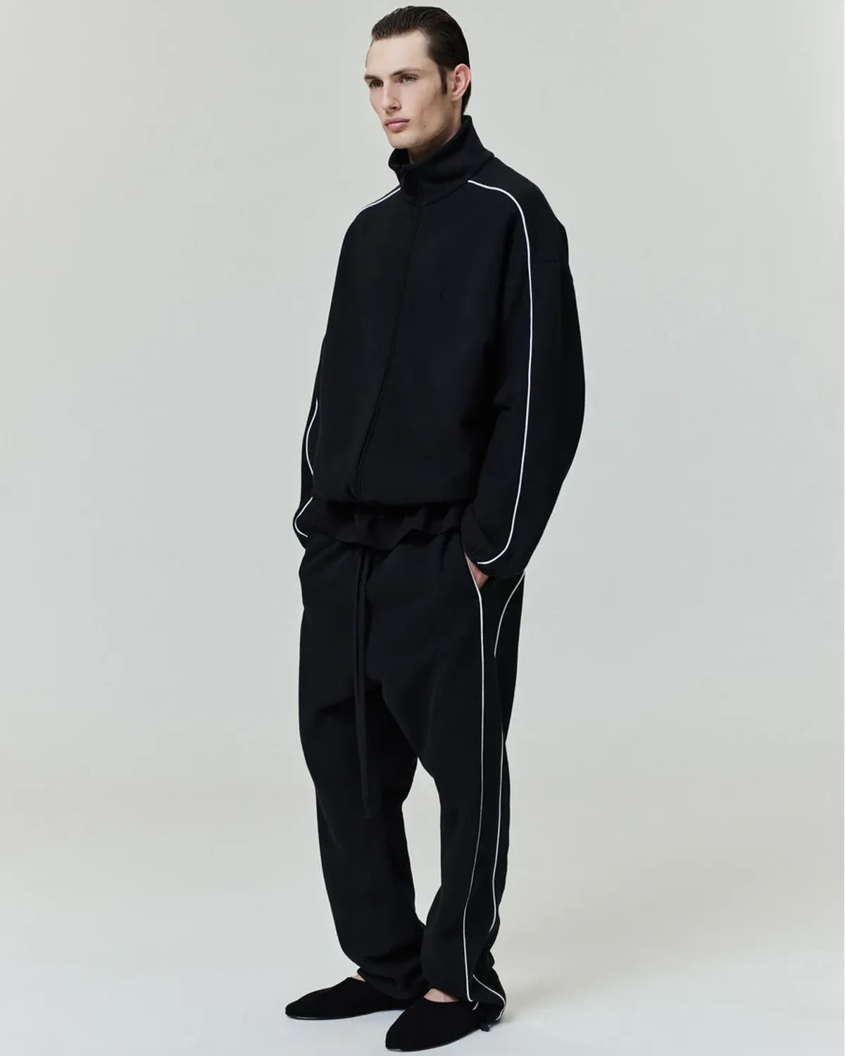 ESSENTIALS / RELAXED FLEECE SWEAT PANT (130SP258060F)
