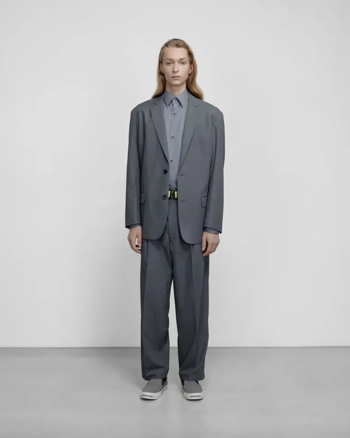 Graphpaper / Wooly Cotton Twill Wide Tapered Slacks (GM253-40047B)