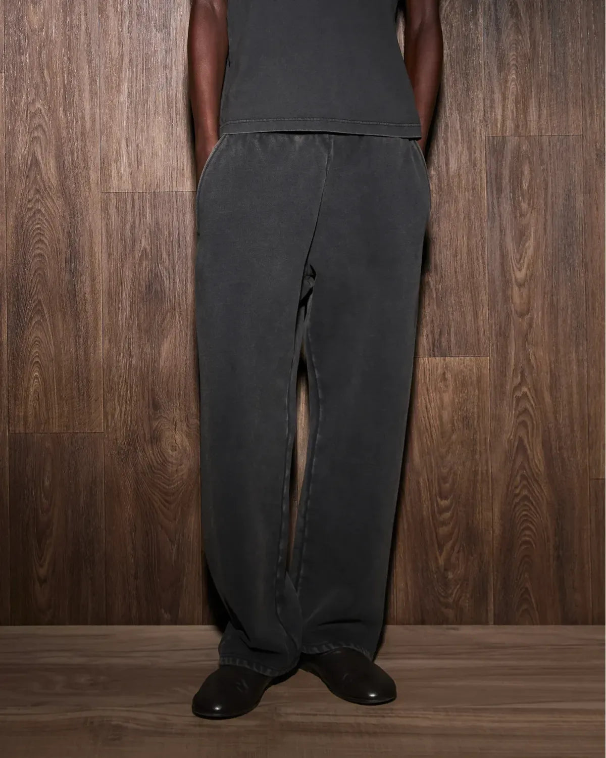 entire studios / STRAIGHT LEG SWEATPANT (ESFW26PA08012)