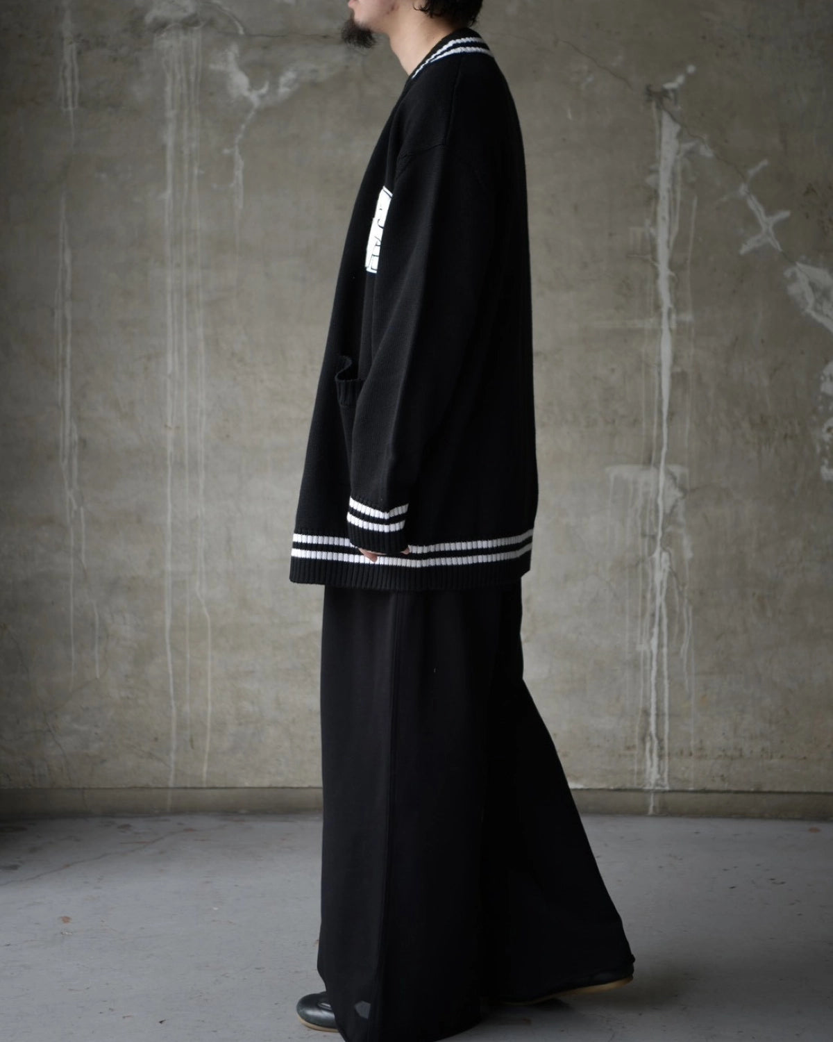 DOVER STREET MARKET kei ninomiya / OVERSIZED CARDIGAN WITH PATCH KNIT (DSM01N001)