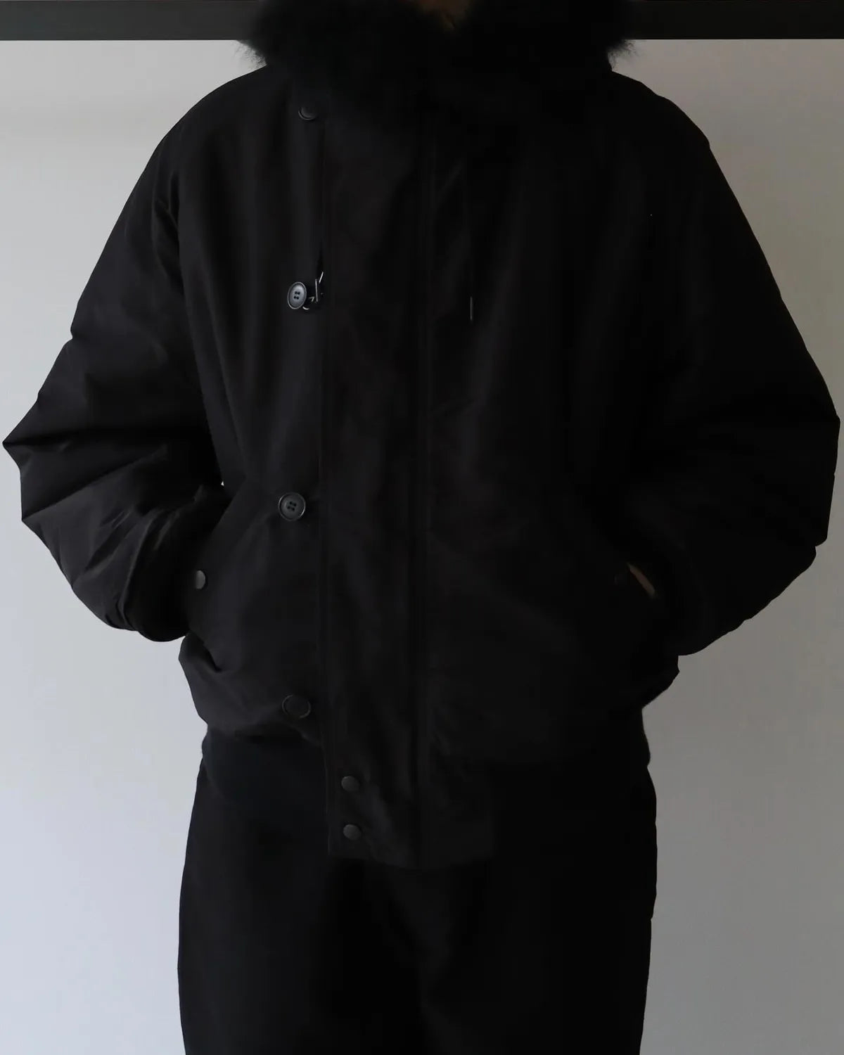 COMOLI / コットンシルク ミリタリーフーデッドジャケット (C03-01031)