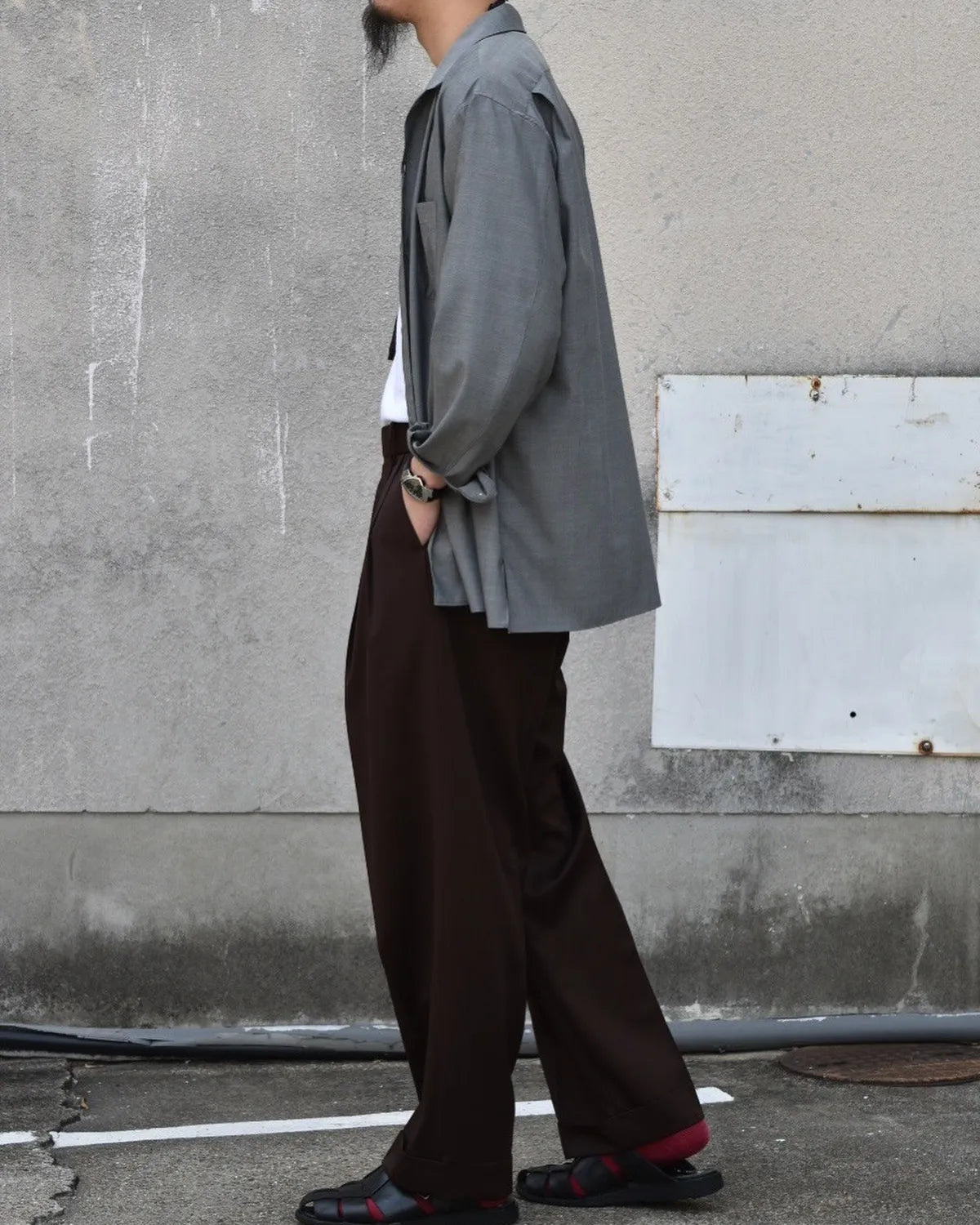 スーツ MARKAWARE WOOL GABARDINE WIDE TROUSERS MARKAWARE(マーカウェア)-DOUBLE PLEATED WIDE TROUSERS ORGANIC
