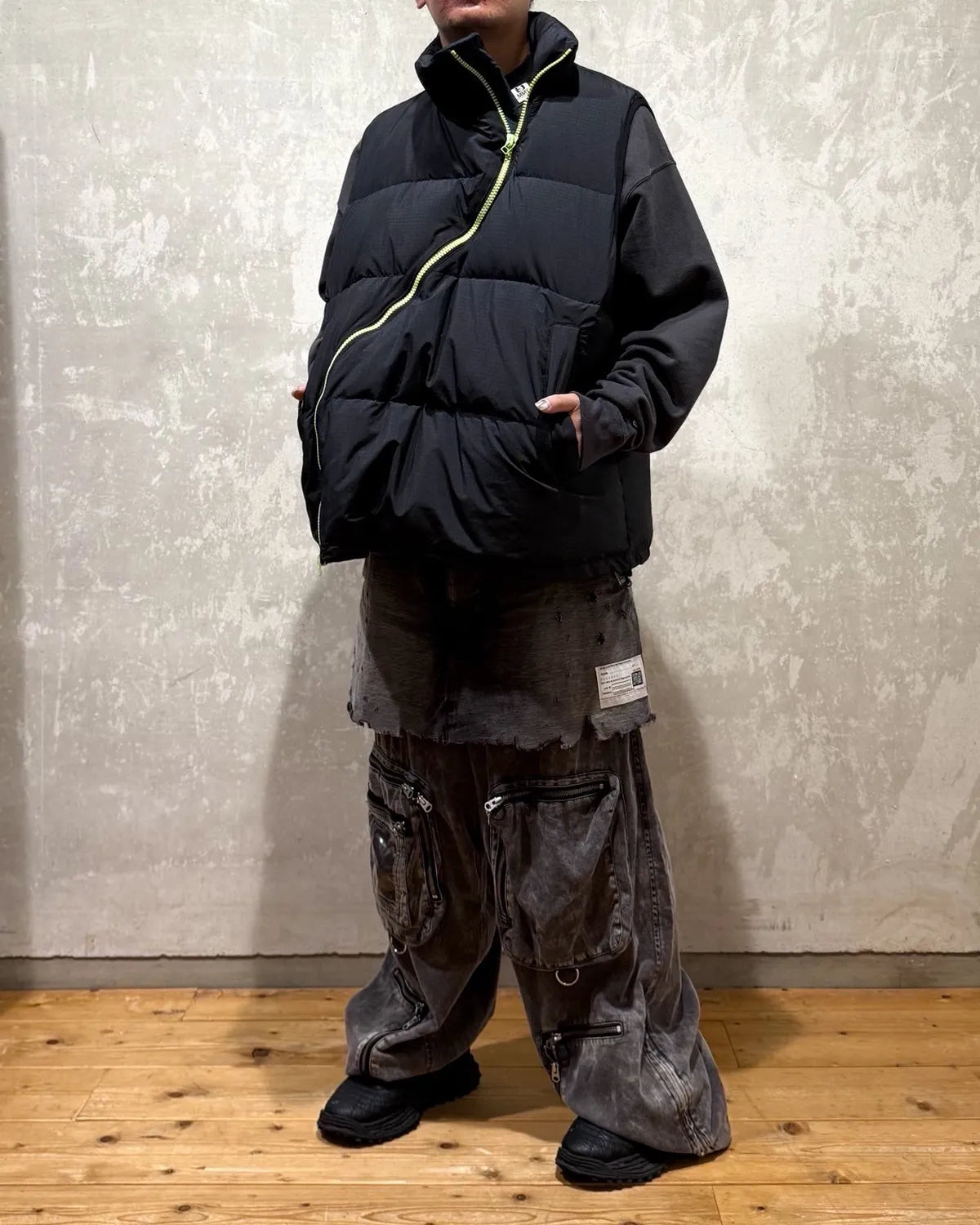 FACETASM / FLOWING DOWN VEST (JOO-VE-M01)