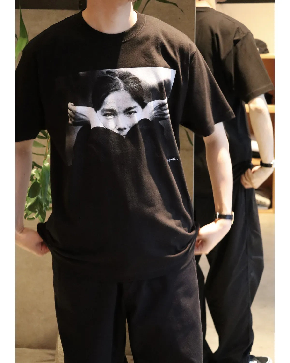 GDC × Bjork by Kevin Cummins / Monochrome Tee (GD0584-0104)