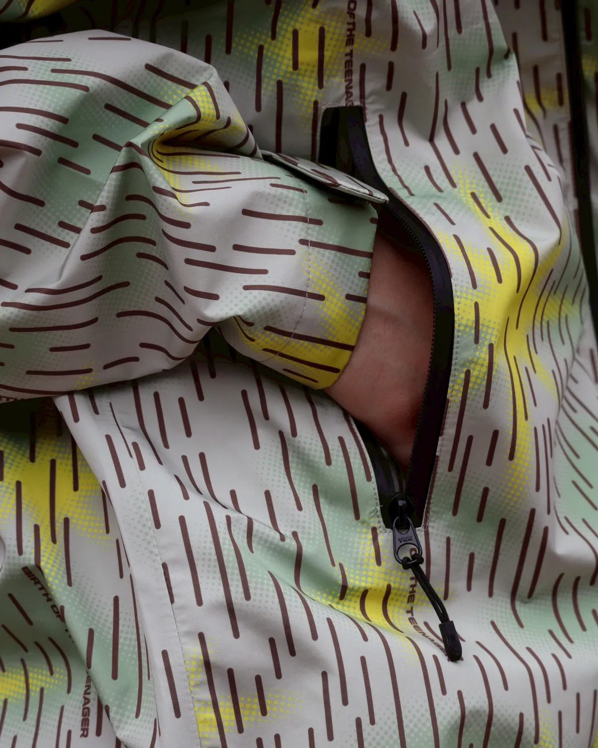 BoTT / Waterproof Shell Jacket