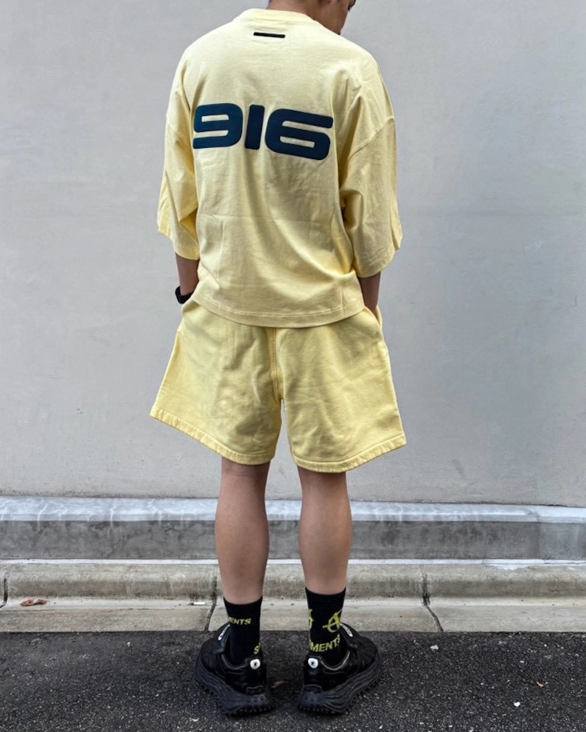 ESSENTIALS / CLASSIC SHORT (RW01626-0294)