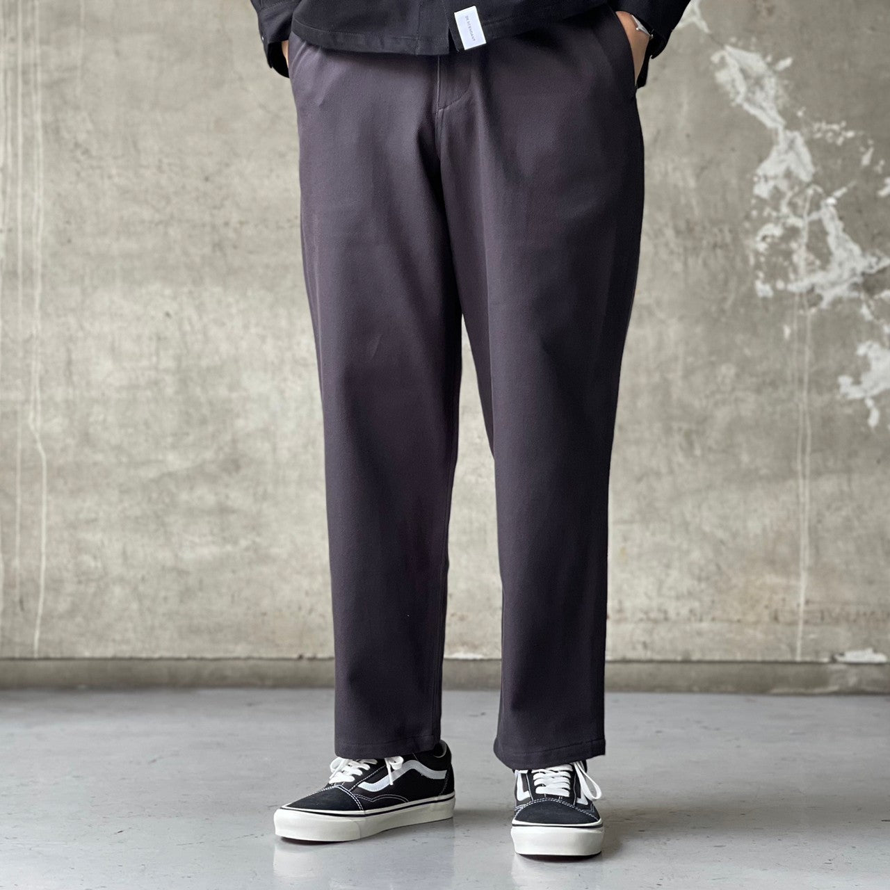 DESCENDANT / GDT ORGANIC COTTON TWILL TROUSERS