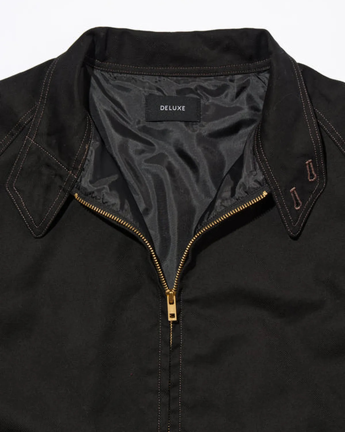 DELUXE / D-4 (25AD5336)