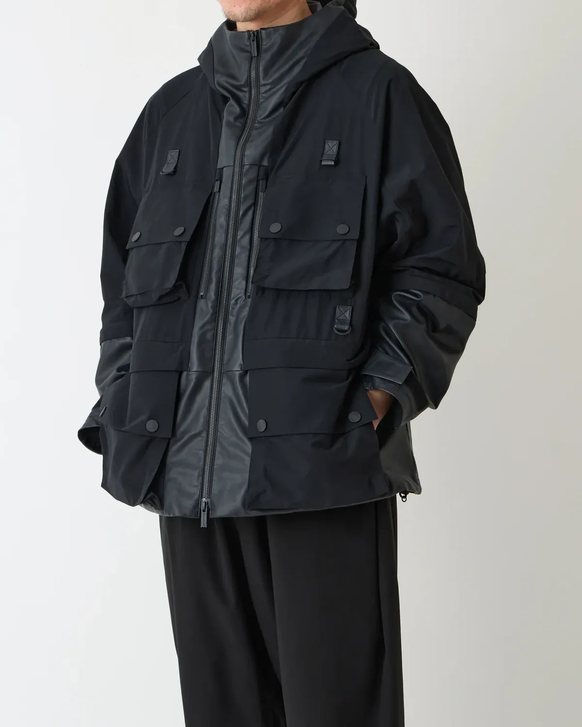 White Mountaineering  / WINDSTOPPER ZIP OFF MOUNTAIN PARKA (BK2573205)