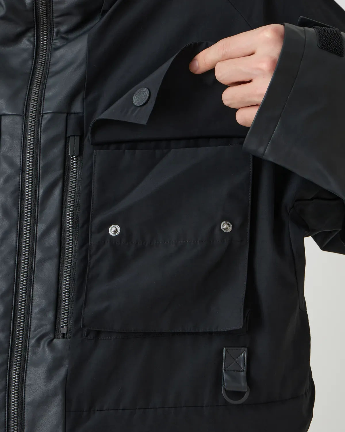 White Mountaineering  / WINDSTOPPER ZIP OFF MOUNTAIN PARKA (BK2573205)