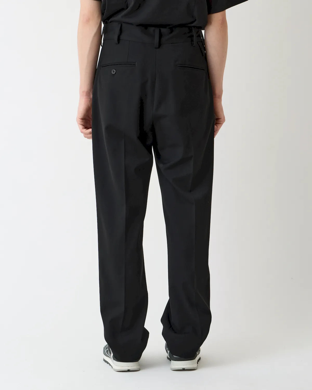 White Mountaineering  / 2TUCK PANTS (WM2573411)
