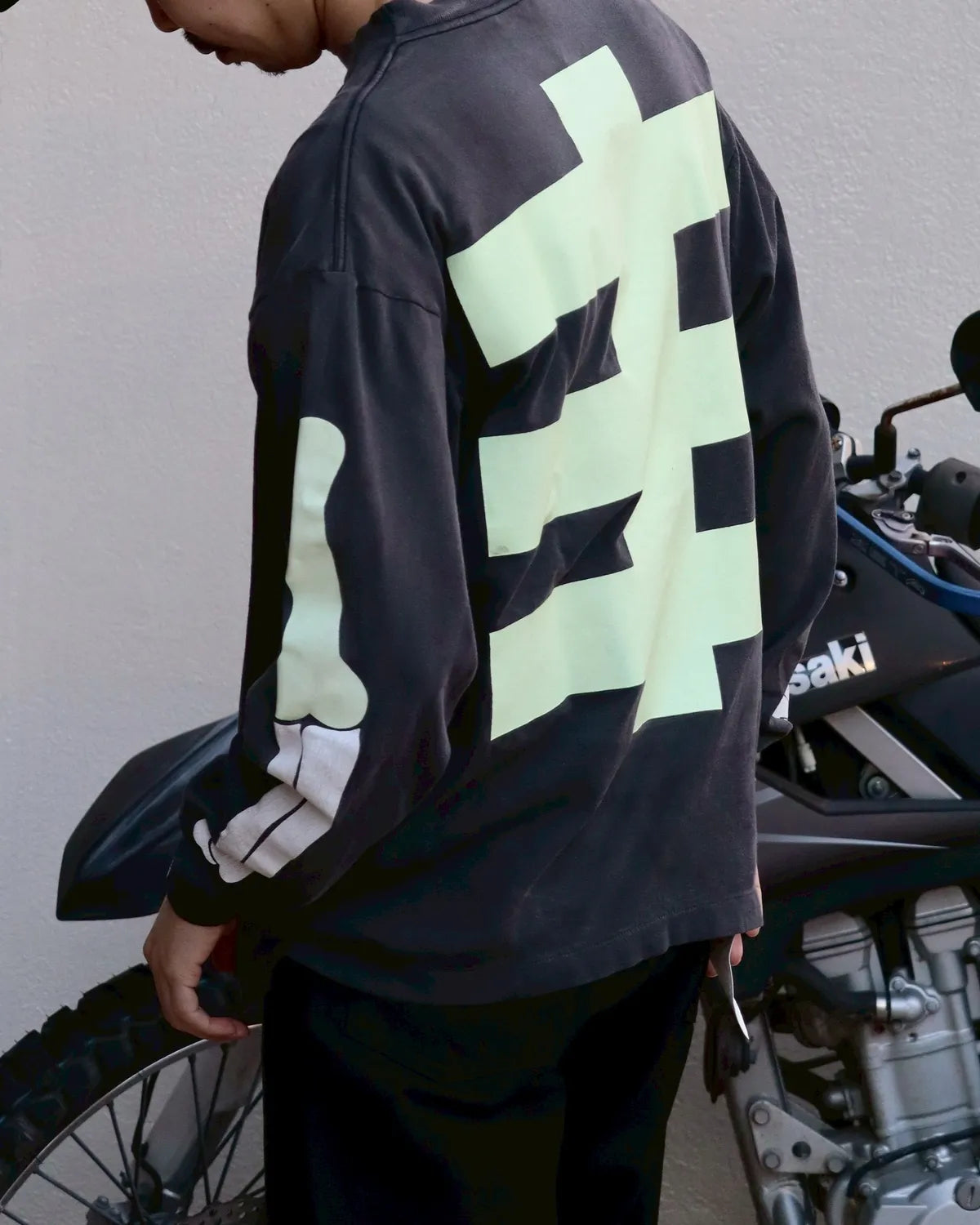 ©︎SAINT Mxxxxxx × BOUNTY HUNTER / BH_LS T-SHIRT / BONE (SM-MK8-0000-C30)