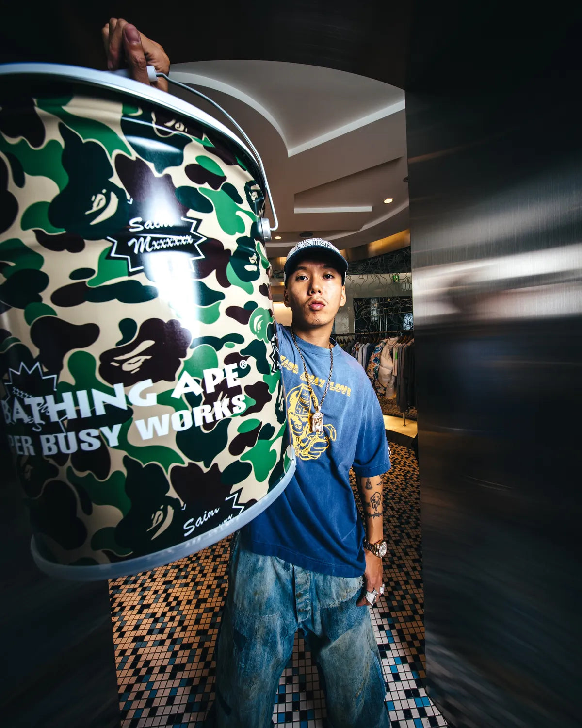 ©︎SAINT Mxxxxxx × A BATHING APE® / BAPE_CAN STOOL (SM-MK8-0000-C61)