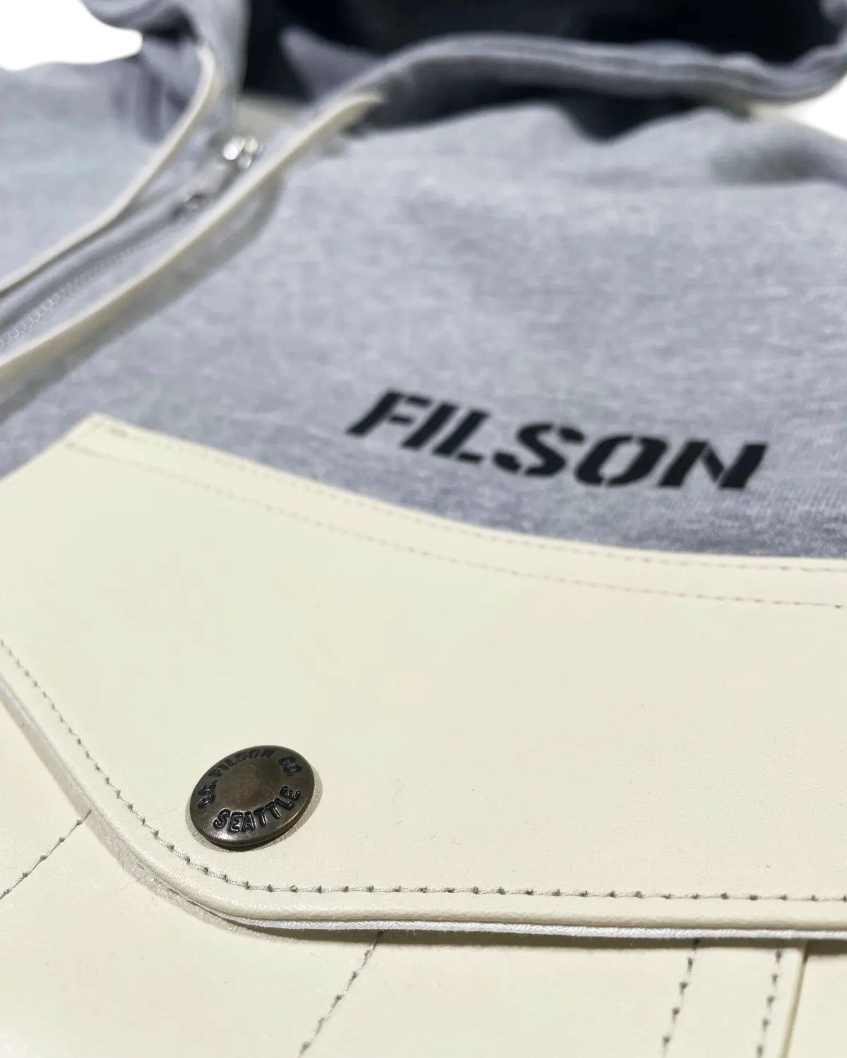 JUNYA WATANABE MAN x FILSON / フーディ 綿起毛裏毛×レザー FILSON Wネーム (WP-T007-051)