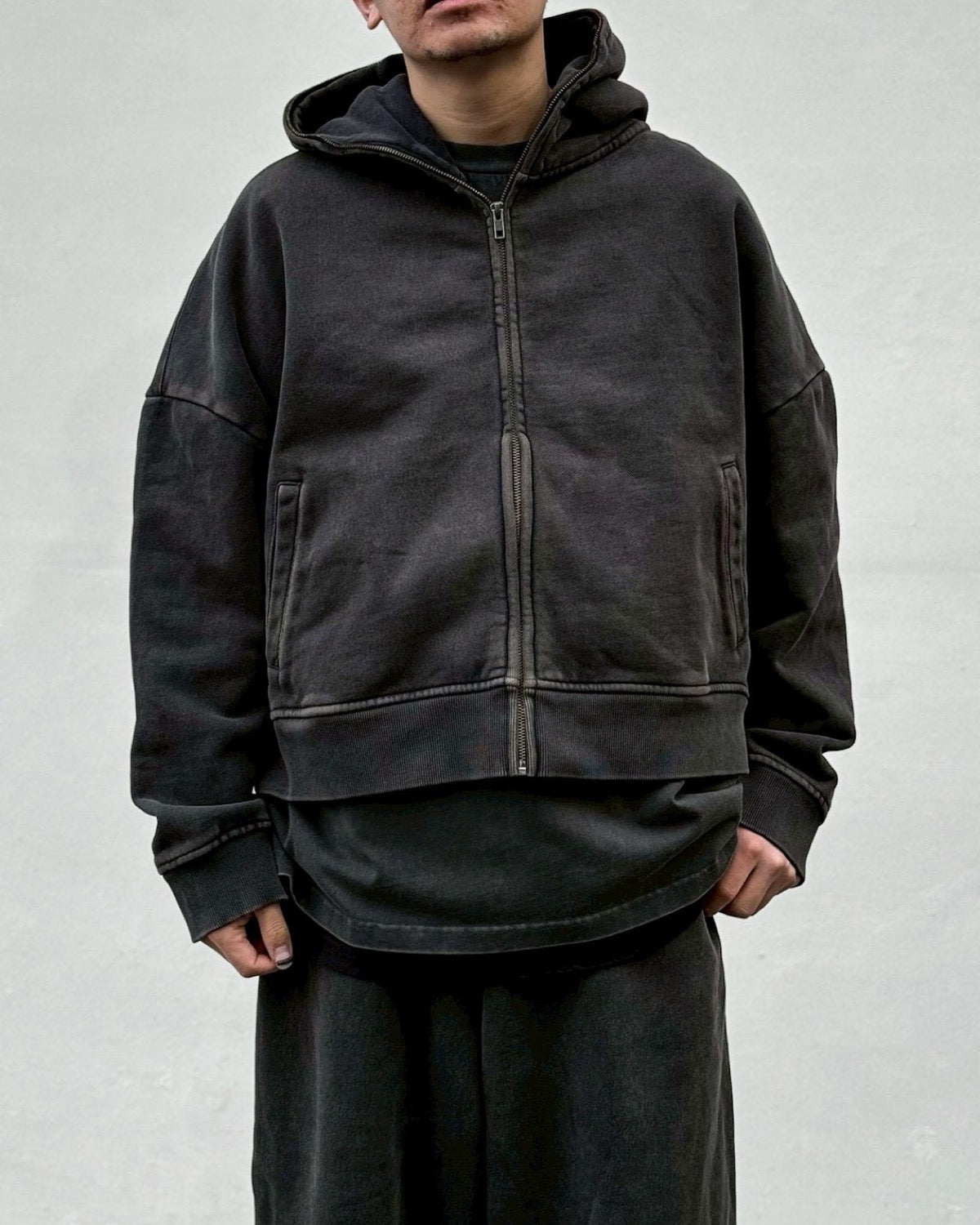 entire studios / Eternal Zip (ESSS26HO03012)