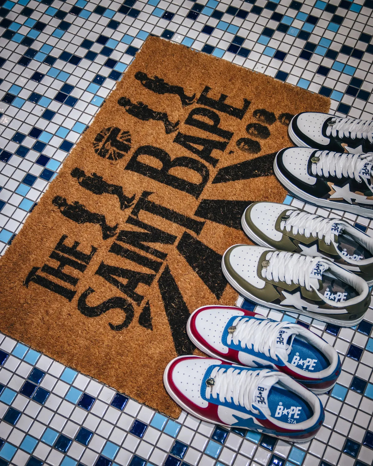 ©︎SAINT Mxxxxxx × A BATHING APE® / BAPE_  (SM-MK8-0000-C62)